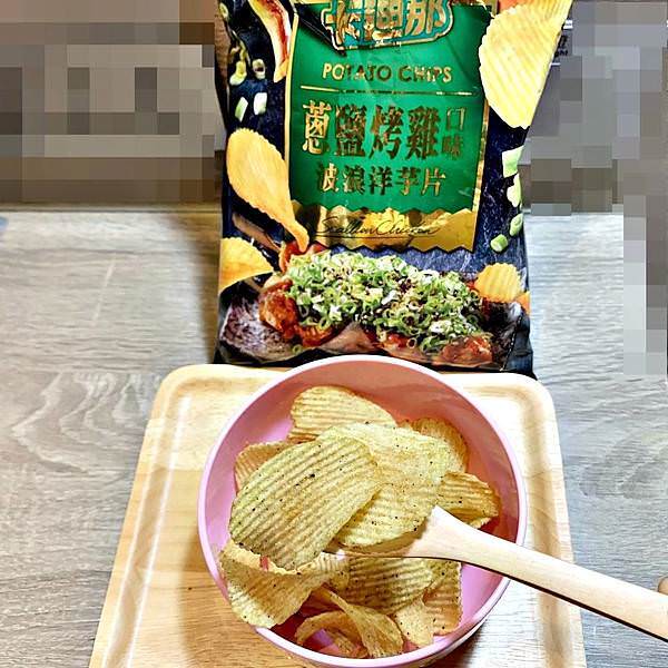 A聯華食品 卡廸那波浪洋芋片蔥鹽烤雞、極品XO醬、香辣42.jpg