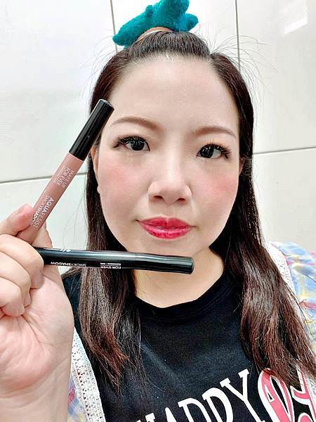 Make up for ever AQUA 24H防水眼影筆15.jpg