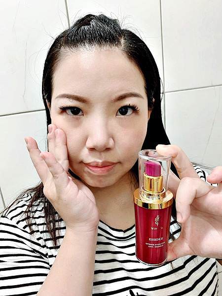 VINATA保濕抗皺精華液4.jpg