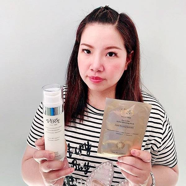VERSE唯詩二合一水潤亮白面膜、唯詩全效雪亞脂賦活乳霜人物照2(正方形).jpg
