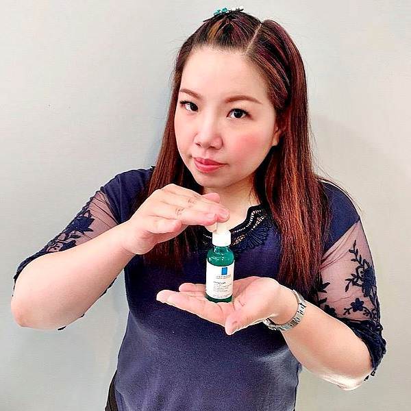 理膚寶水三酸煥膚瓶4.jpg