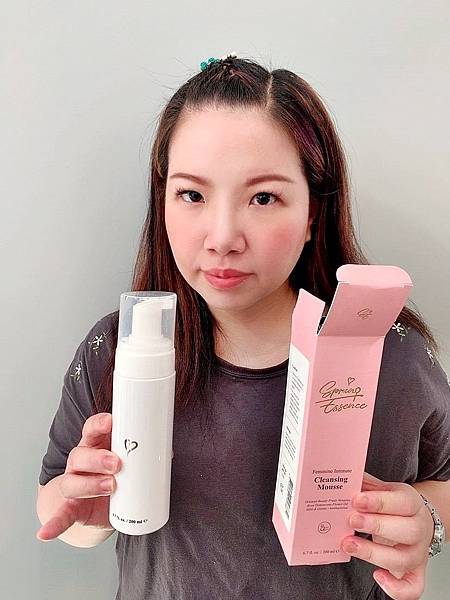 SPRING ESSENCE私密潔淨慕斯 私密處保養 私密清潔.jpg