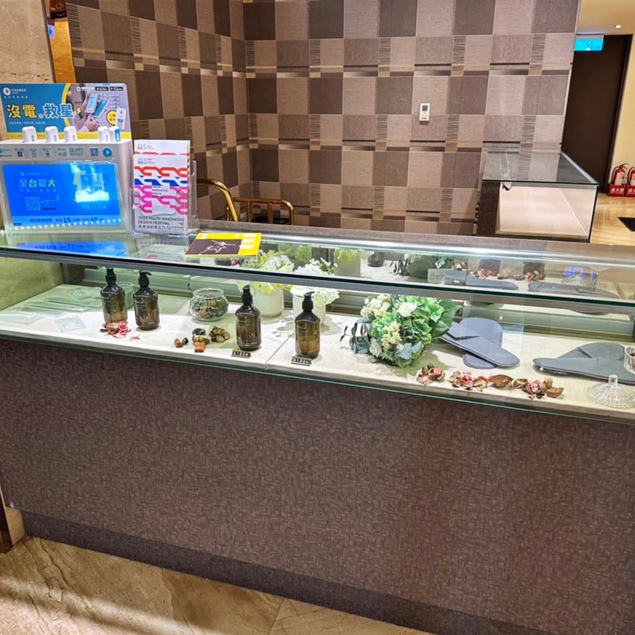 高雄鹽埕住宿|佑煦行旅Hotel Yoshi|距離「鹽埕埔站」步行5分鐘,鄰近駁二藝術特區之商務度假旅館入住心得分享 - 第24張圖 高雄鹽埕住宿|佑煦行旅Hotel Yoshi|距離「鹽埕埔站」步行5分鐘,鄰近駁二藝術特區之商務度假旅館入住心得分享