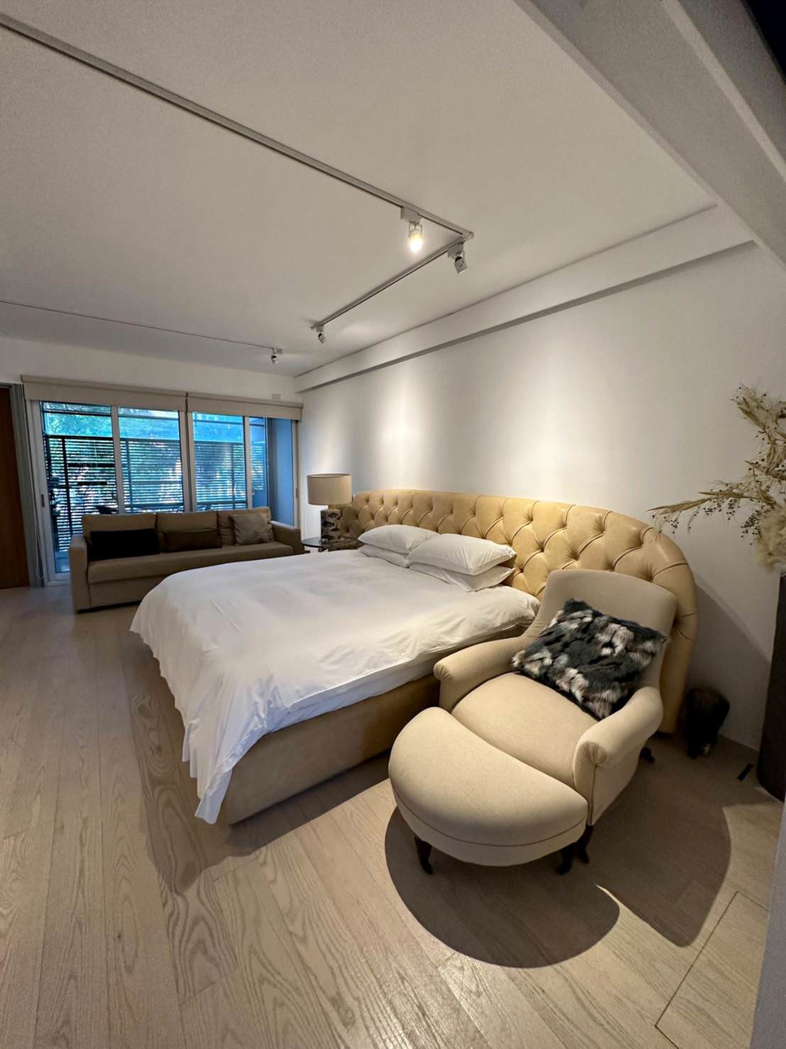 台南安平民宿｜台南安平南岸山‧綺民宿｜匠心獨具的安平包棟民宿，一天僅接待一組房客，盡情享受獨棟居住品質之南岸山‧綺民宿入住心得分享！