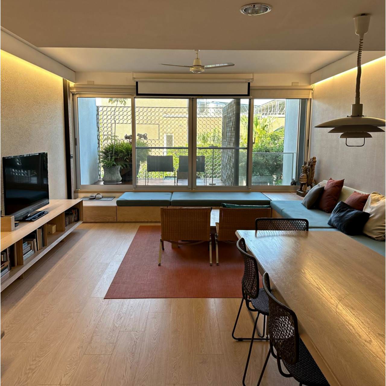 台南安平民宿｜台南安平南岸山‧綺民宿｜匠心獨具的安平包棟民宿，一天僅接待一組房客，盡情享受獨棟居住品質之南岸山‧綺民宿入住心得分享！