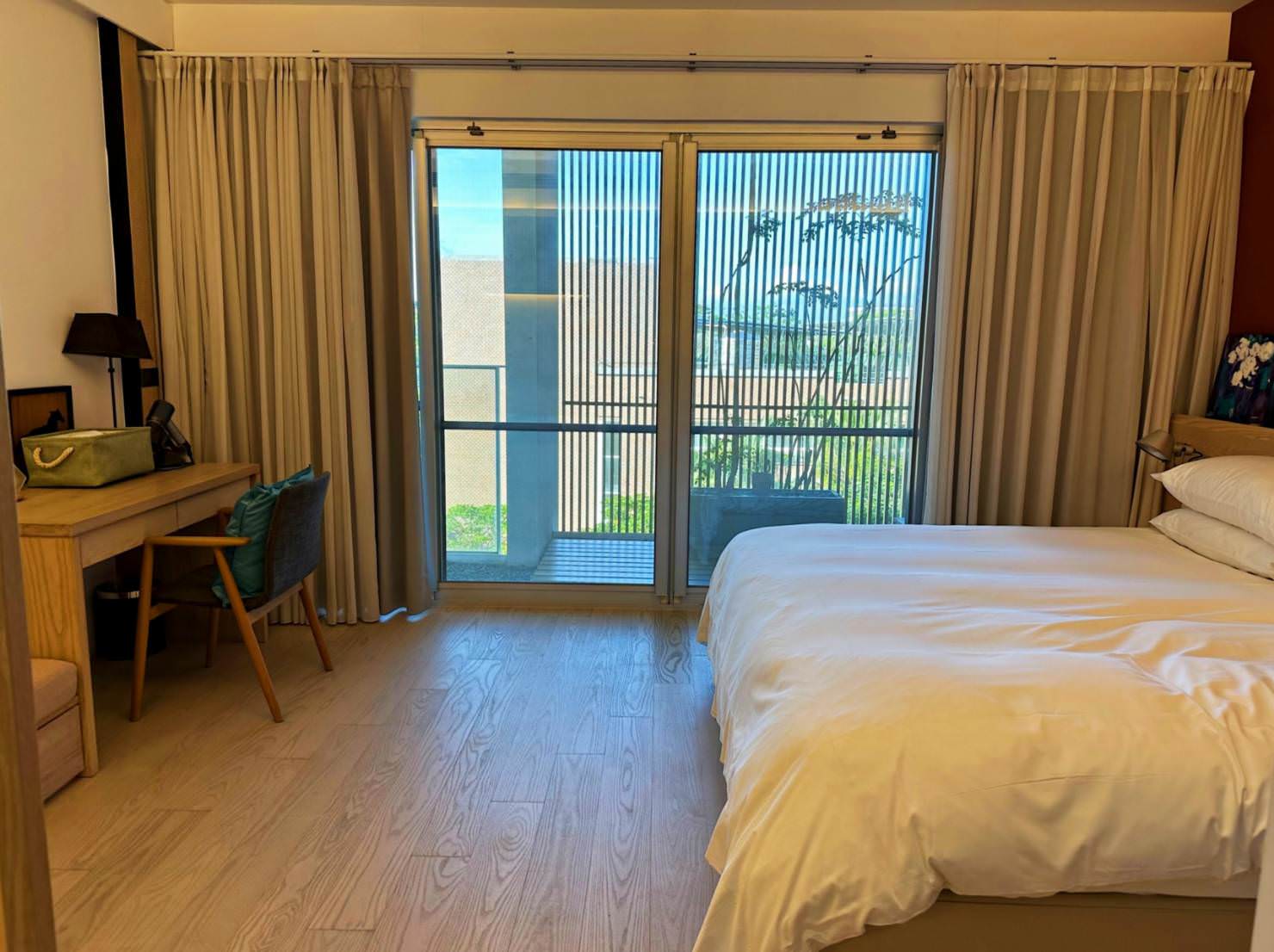 台南安平民宿｜台南安平南岸山‧綺民宿｜匠心獨具的安平包棟民宿，一天僅接待一組房客，盡情享受獨棟居住品質之南岸山‧綺民宿入住心得分享！