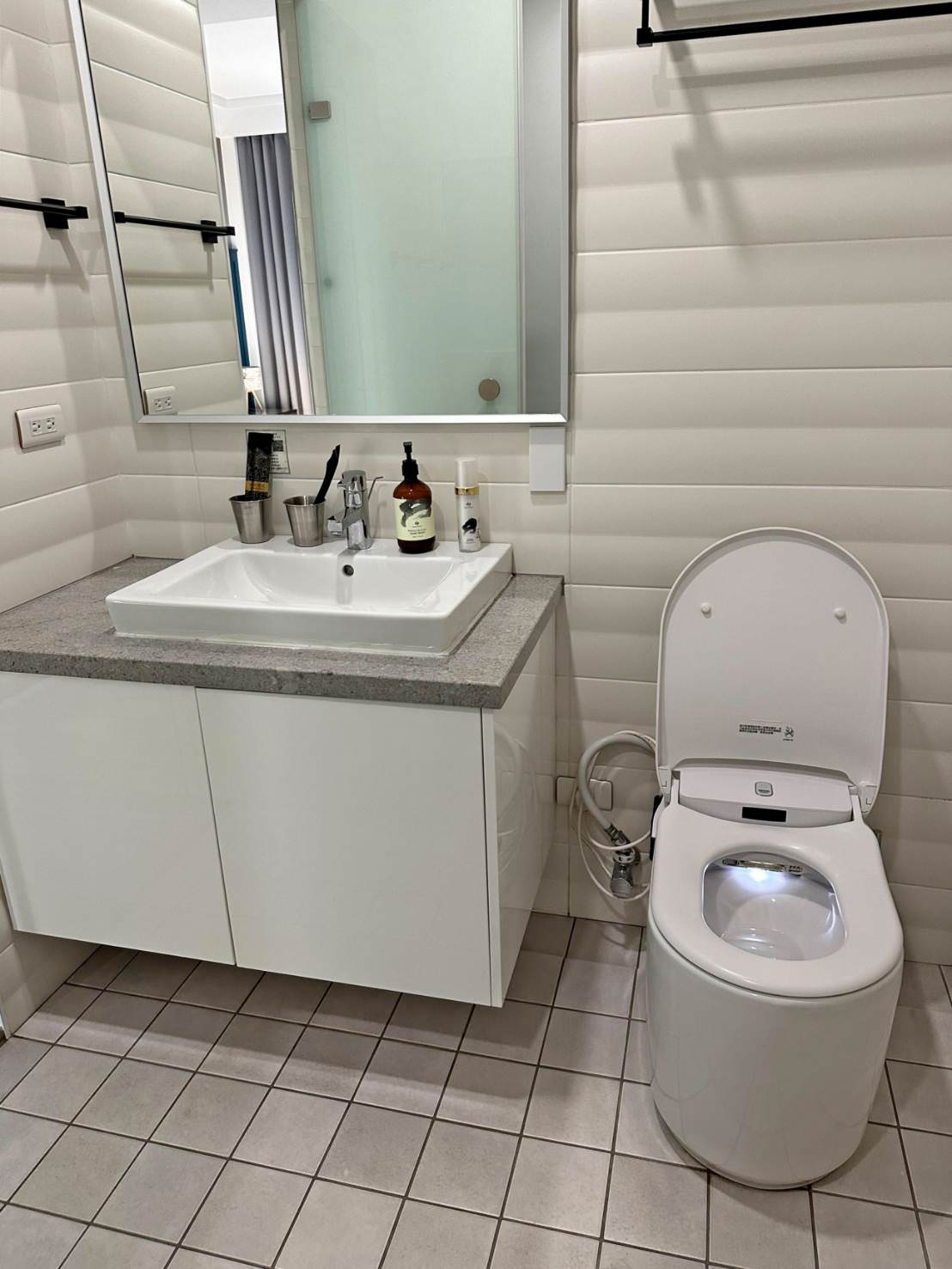 台南安平民宿｜台南安平漁樂活三館･威尼斯民宿｜不必出國也能享受北歐風格民宿，令人沉醉浪漫典雅的歐式風情之安平威尼斯民宿入住心得分享！