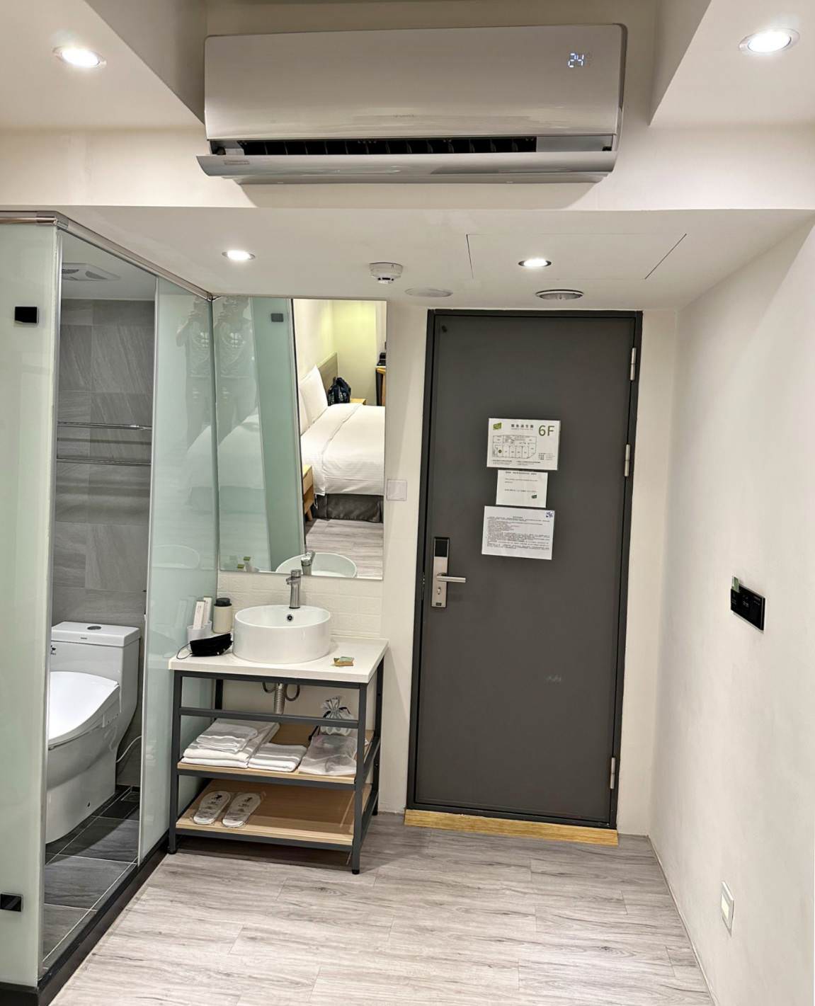 嘉義文化路夜市住宿｜葉綠宿嘉義館･漫漫回嘉｜漫步逛文化路夜市，在嘉義火車站及文化路夜市中點位置，讓人徜徉慢活旅程之漫漫回嘉旅館入住心得分享！