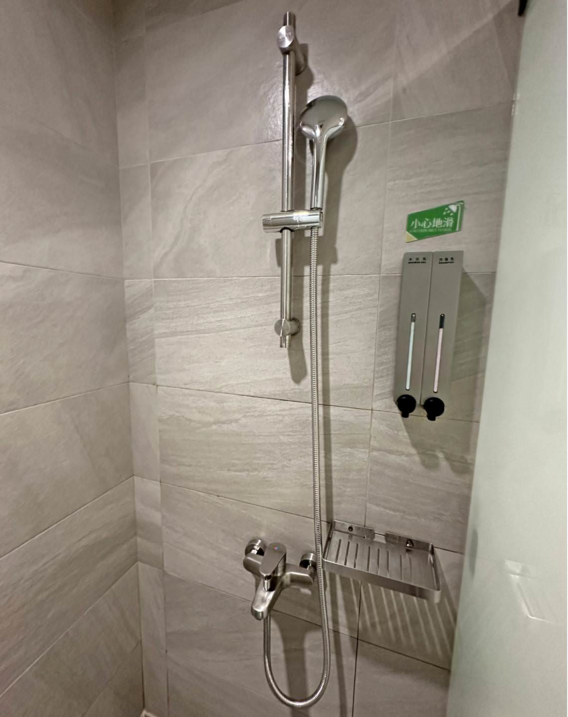 嘉義文化路夜市住宿|葉綠宿嘉義館・漫漫回嘉|漫步逛文化路夜市,在嘉義火車站及文化路夜市中點位置,讓人徜徉慢活旅程之漫漫回嘉旅館入住心得分享! - 第29張圖 嘉義文化路夜市住宿|葉綠宿嘉義館・漫漫回嘉|漫步逛文化路夜市,在嘉義火車站及文化路夜市中點位置,讓人徜徉慢活旅程之漫漫回嘉旅館入住心得分享!