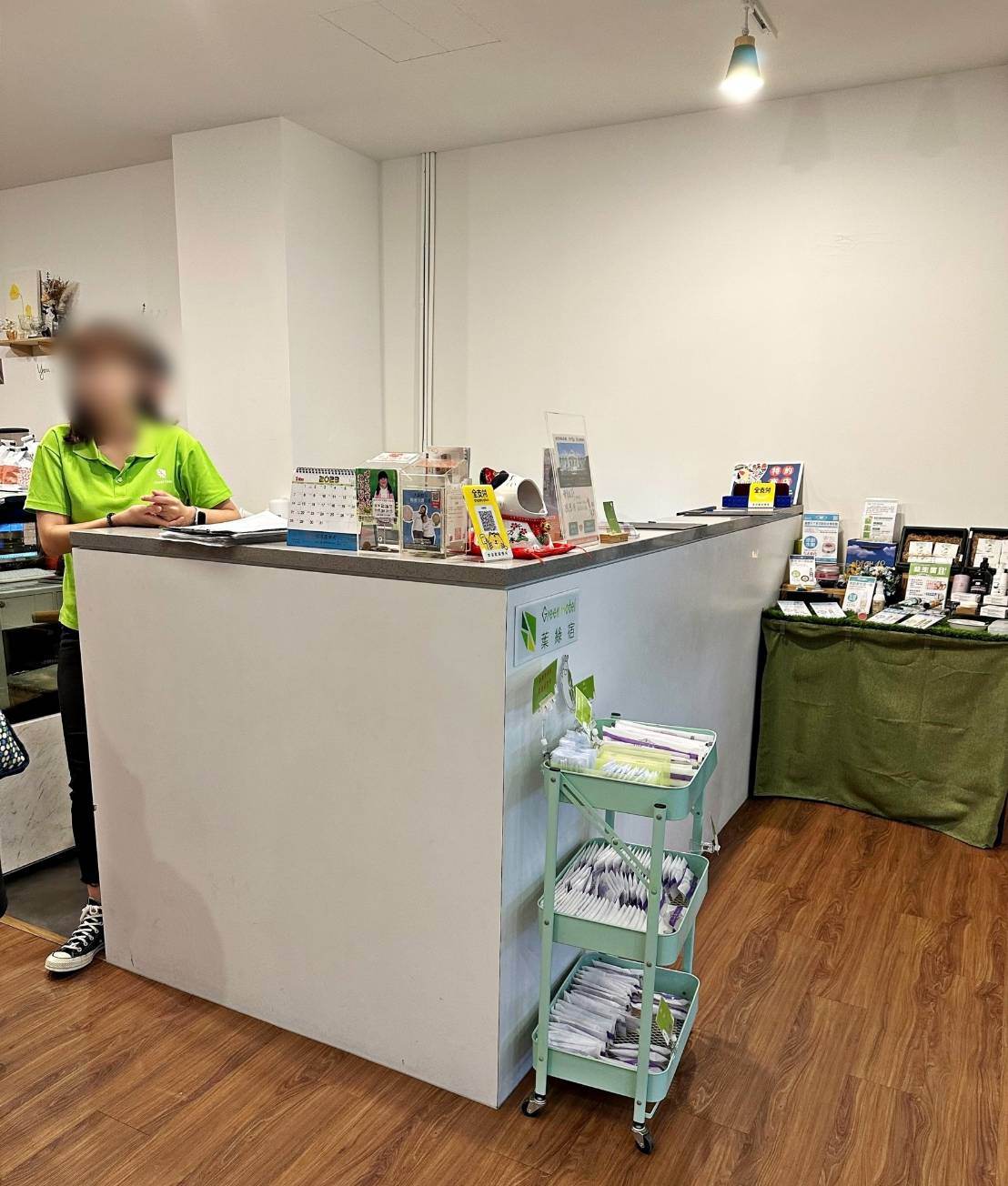 嘉義文化路夜市住宿|葉綠宿嘉義館・漫漫回嘉|漫步逛文化路夜市,在嘉義火車站及文化路夜市中點位置,讓人徜徉慢活旅程之漫漫回嘉旅館入住心得分享! - 第15張圖 嘉義文化路夜市住宿|葉綠宿嘉義館・漫漫回嘉|漫步逛文化路夜市,在嘉義火車站及文化路夜市中點位置,讓人徜徉慢活旅程之漫漫回嘉旅館入住心得分享!