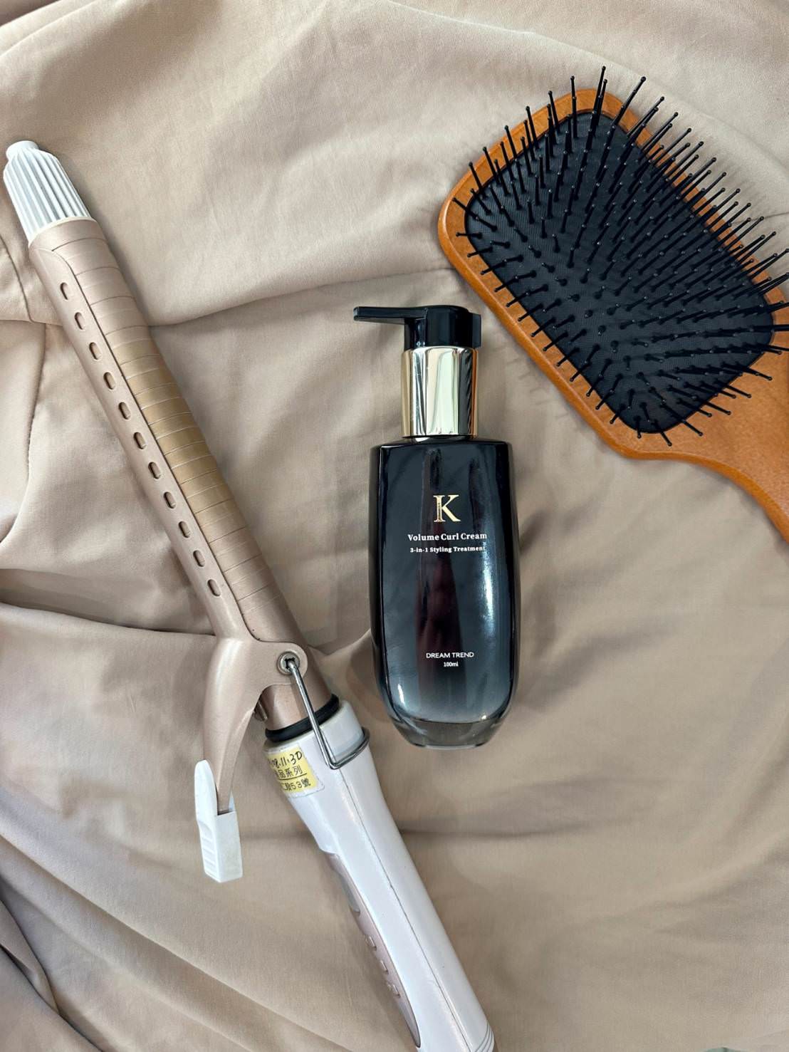 捲髮乳推薦｜DREAM TREND凱夢K持捲乳｜全新超強絲柔彈力配方，香水調香兼顧造型保養之凱夢K持捲乳開箱分享！