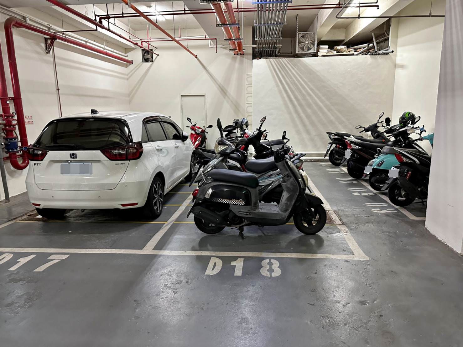 台中火車站前、中區住宿推薦|葉綠宿.茶覺旅Tea Way Hotel|客房間數齊全、設停車場與免費洗衣機,房型採光明亮舒適滿分之茶覺旅入住心得分享 - 第16張圖 台中火車站前、中區住宿推薦|葉綠宿.茶覺旅Tea Way Hotel|客房間數齊全、設停車場與免費洗衣機,房型採光明亮舒適滿分之茶覺旅入住心得分享