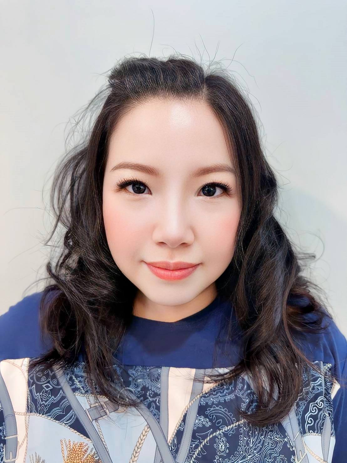 捲髮乳推薦｜DREAM TREND凱夢K持捲乳｜全新超強絲柔彈力配方，簡單持捲是造型品也是保養品之凱夢K持捲乳開箱分享！