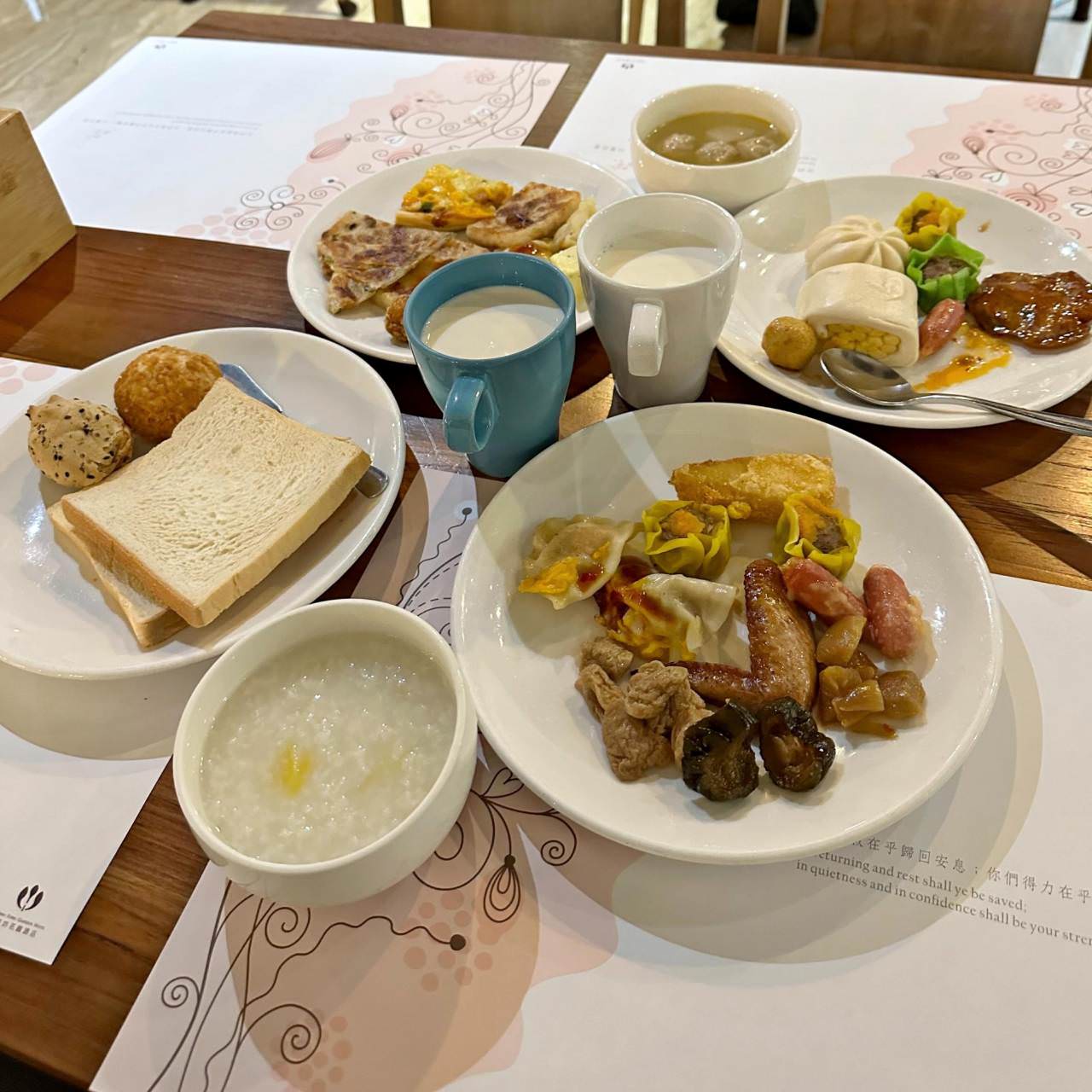 嘉義文化路夜市住宿|蘭桂坊花園酒店|緊臨文化路觀光夜市,自助式早餐吃到飽美味浮誇,體驗慵懶舒適的放鬆氛圍之蘭桂坊花園酒店入住心得分享! - 第58張圖 嘉義文化路夜市住宿|蘭桂坊花園酒店|緊臨文化路觀光夜市,自助式早餐吃到飽美味浮誇,體驗慵懶舒適的放鬆氛圍之蘭桂坊花園酒店入住心得分享!