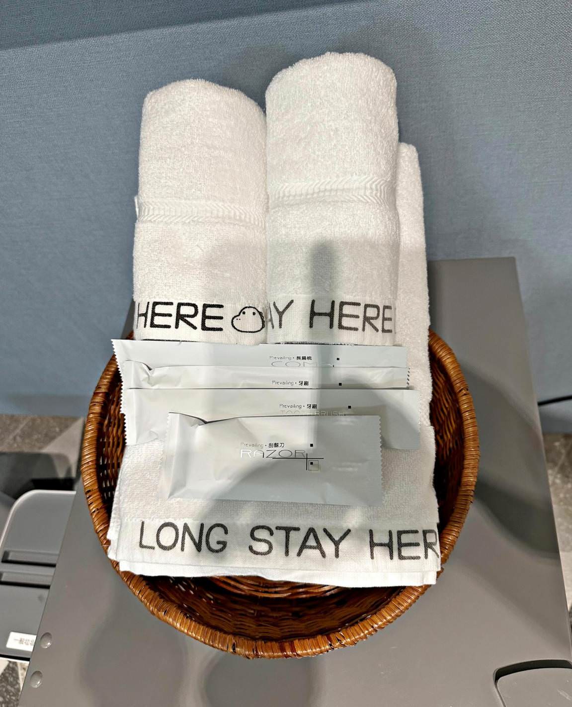 台南中西區民宿｜台南龍滴家民宿｜台南滴家創意民宿二館，入住送在地品牌Sounds good襪子，享受舒適如家的旅程之龍滴家民宿入住心得分享！