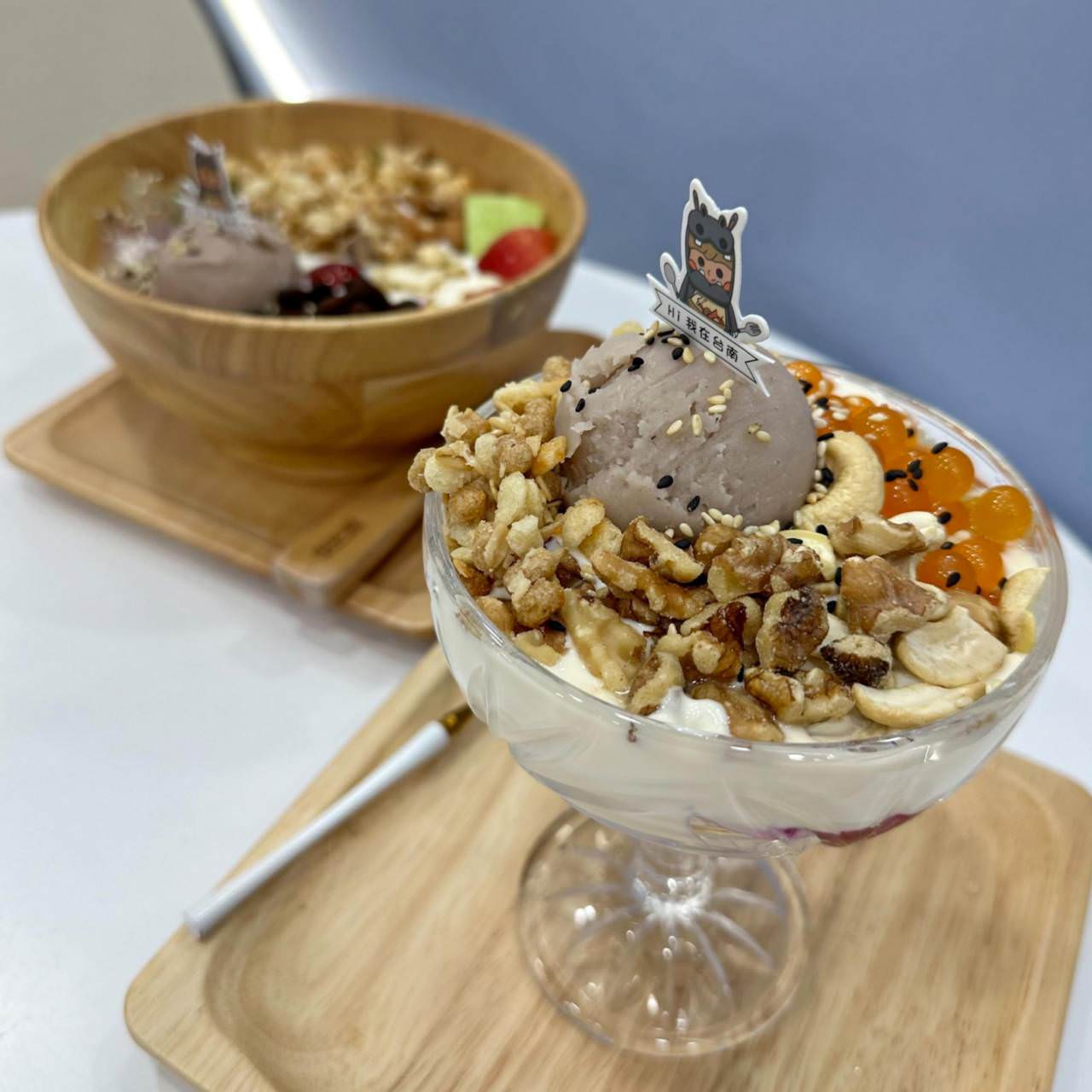 台南創意料理｜台南中西區Buy a goods百合穀室西門創始店｜自選酸奶水果撈口味，好吃又好看的酸奶、水果與穀物之美食饗宴！