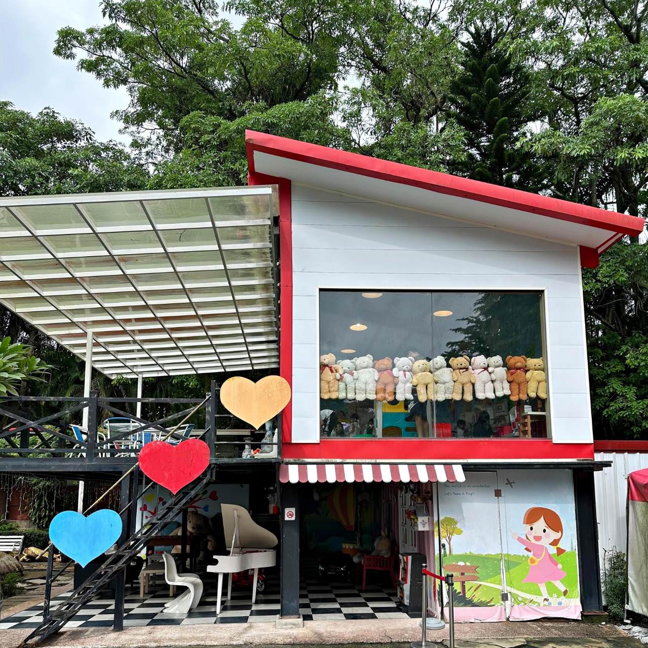 嘉義縣中埔鄉住宿推薦|詩情花園渡假村露營車—阿里山下|離嘉義市僅20分鐘車程,豪華露營車內有衛浴,遠離都市塵囂,體驗不同凡響的住宿之露營車入住心得分享! - 第38張圖 嘉義縣中埔鄉住宿推薦|詩情花園渡假村露營車—阿里山下|離嘉義市僅20分鐘車程,豪華露營車內有衛浴,遠離都市塵囂,體驗不同凡響的住宿之露營車入住心得分享!