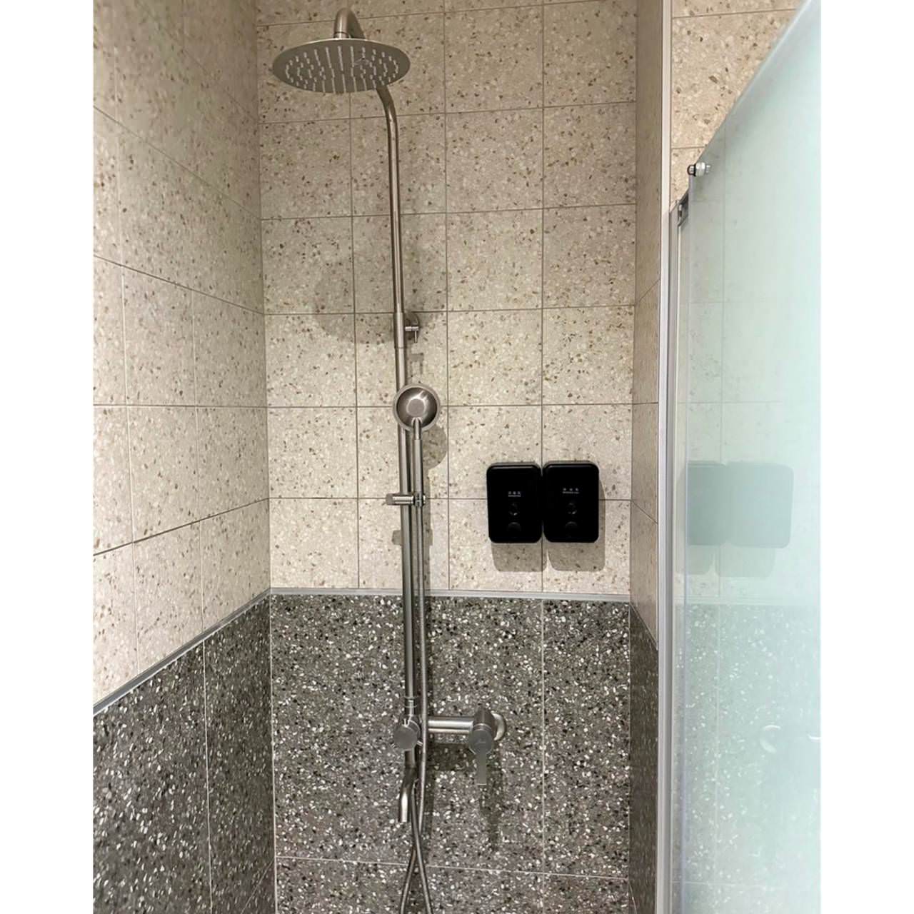 台南北區民宿｜台南蛙滴家民宿｜台南滴家創意民宿一館，入住送台灣品牌Sounds good襪子，享受如家一般的溫馨恬靜之蛙滴家民宿入住心得分享！