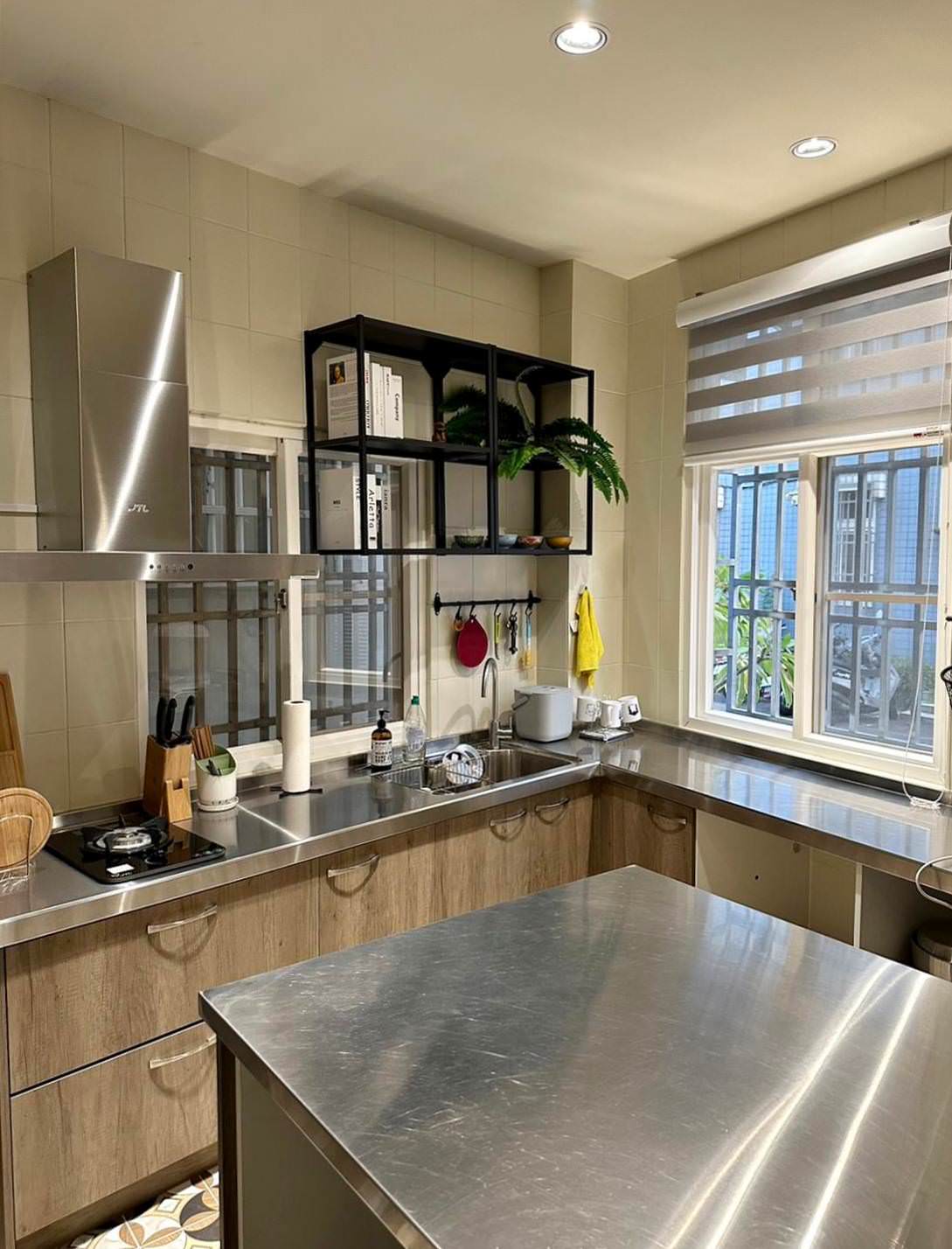 台南北區民宿｜台南蛙滴家民宿｜台南滴家創意民宿一館，入住送台灣品牌Sounds good襪子，享受如家一般的溫馨恬靜之蛙滴家民宿入住心得分享！