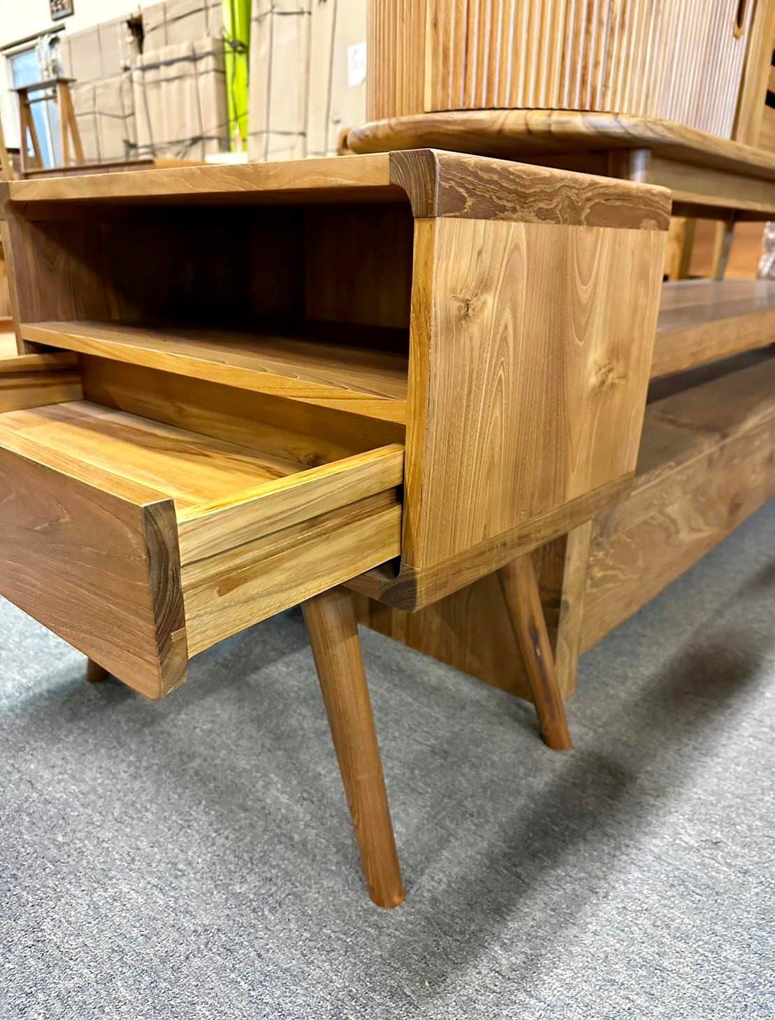 台南家具推薦｜桂禾棠柚木家具｜台南市永康區印尼進口家具，專營柚木自製自銷，客製化家具產品訂製，營造舒適居家質感生活！