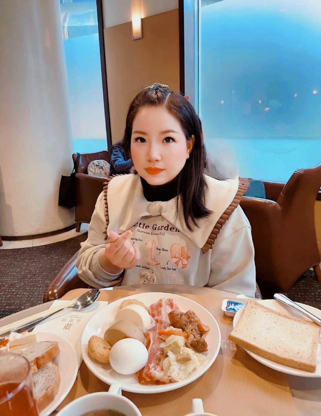 台中西屯區住宿推薦|台中五星級飯店永豐棧酒店|自助式早餐有牛肉湯、阿利海鮮海味超新鮮、下午茶美食饗宴應有盡有之永豐棧酒店入住心得分享! - 第93張圖 台中西屯區住宿推薦|台中五星級飯店永豐棧酒店|自助式早餐有牛肉湯、阿利海鮮海味超新鮮、下午茶美食饗宴應有盡有之永豐棧酒店入住心得分享!