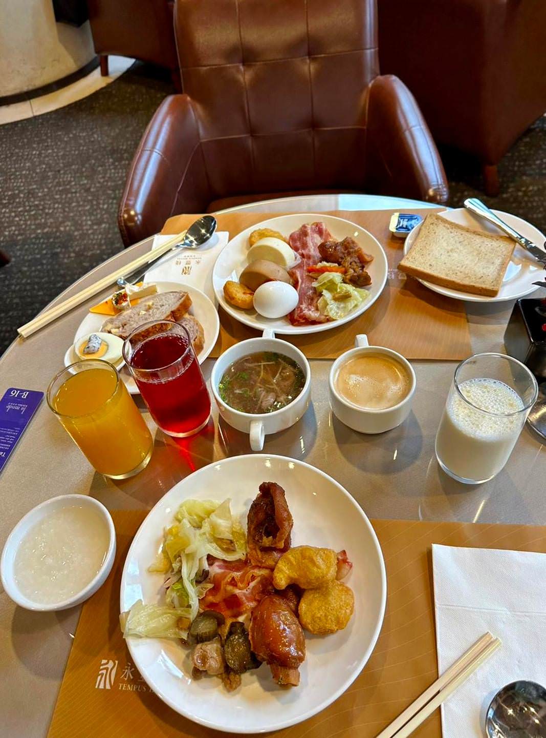 台中西屯區住宿推薦|台中五星級飯店永豐棧酒店|自助式早餐有牛肉湯、阿利海鮮海味超新鮮、下午茶美食饗宴應有盡有之永豐棧酒店入住心得分享! - 第56張圖 台中西屯區住宿推薦|台中五星級飯店永豐棧酒店|自助式早餐有牛肉湯、阿利海鮮海味超新鮮、下午茶美食饗宴應有盡有之永豐棧酒店入住心得分享!