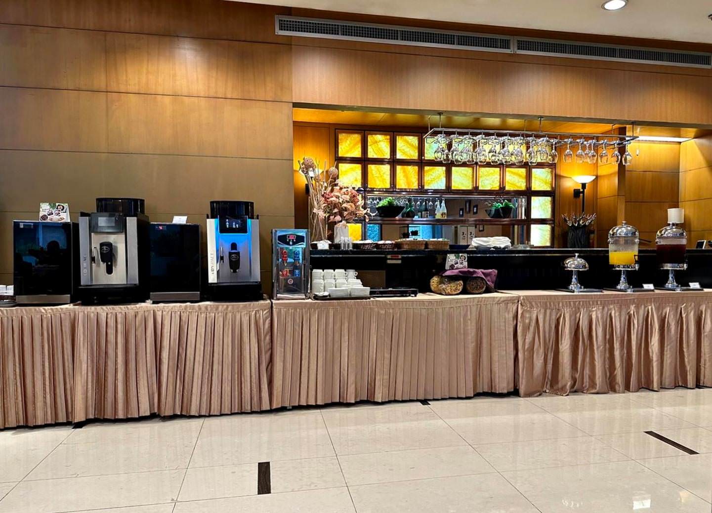 台中西屯區住宿推薦|台中五星級飯店永豐棧酒店|自助式早餐有牛肉湯、阿利海鮮海味超新鮮、下午茶美食饗宴應有盡有之永豐棧酒店入住心得分享! - 第34張圖 台中西屯區住宿推薦|台中五星級飯店永豐棧酒店|自助式早餐有牛肉湯、阿利海鮮海味超新鮮、下午茶美食饗宴應有盡有之永豐棧酒店入住心得分享!