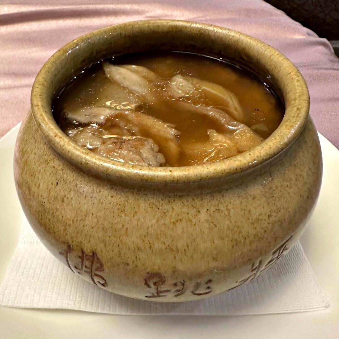 台中西屯區住宿推薦|台中五星級飯店永豐棧酒店|自助式早餐有牛肉湯、阿利海鮮海味超新鮮、下午茶美食饗宴應有盡有之永豐棧酒店入住心得分享! - 第81張圖 台中西屯區住宿推薦|台中五星級飯店永豐棧酒店|自助式早餐有牛肉湯、阿利海鮮海味超新鮮、下午茶美食饗宴應有盡有之永豐棧酒店入住心得分享!