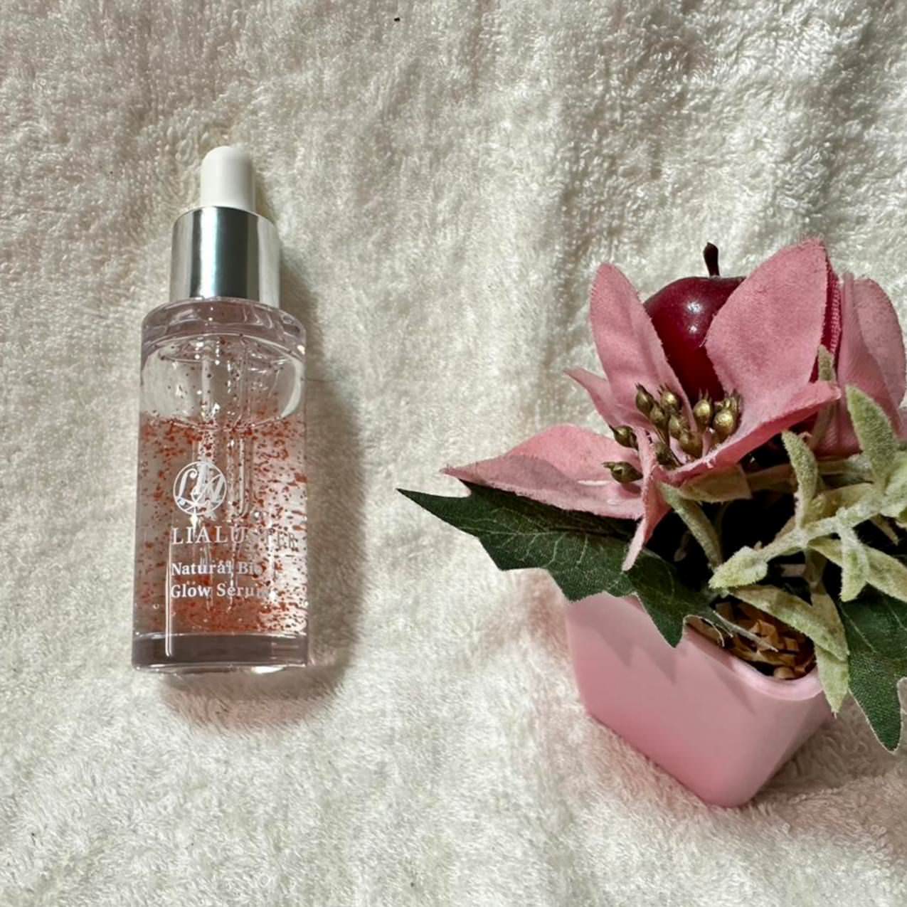 精華推薦｜LIALUSTER リアラスター 亮姿堂美肌菌晶球撫紋精華｜日本獨家美肌菌晶球技術，預防乾燥調理乾荒脫皮肌，深入肌底呈現透亮光澤肌之亮姿堂美肌菌晶球撫紋精華開箱分享！