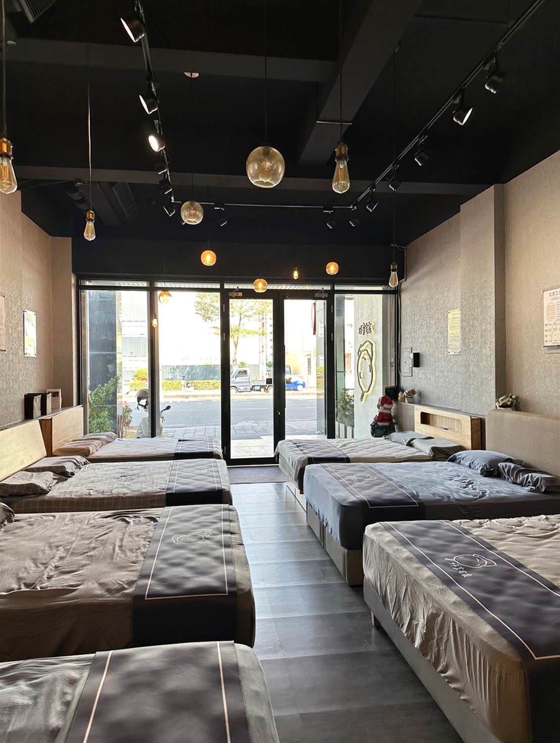 高雄床墊推薦|好享宅家床墊|每天都想多睡五分鐘,承襲40年手工製床經驗,台灣製造床墊工廠,手工打造、客製化專屬需求之好享宅家床墊專賣店! - 第13張圖 高雄床墊推薦|好享宅家床墊|每天都想多睡五分鐘,承襲40年手工製床經驗,台灣製造床墊工廠,手工打造、客製化專屬需求之好享宅家床墊專賣店!