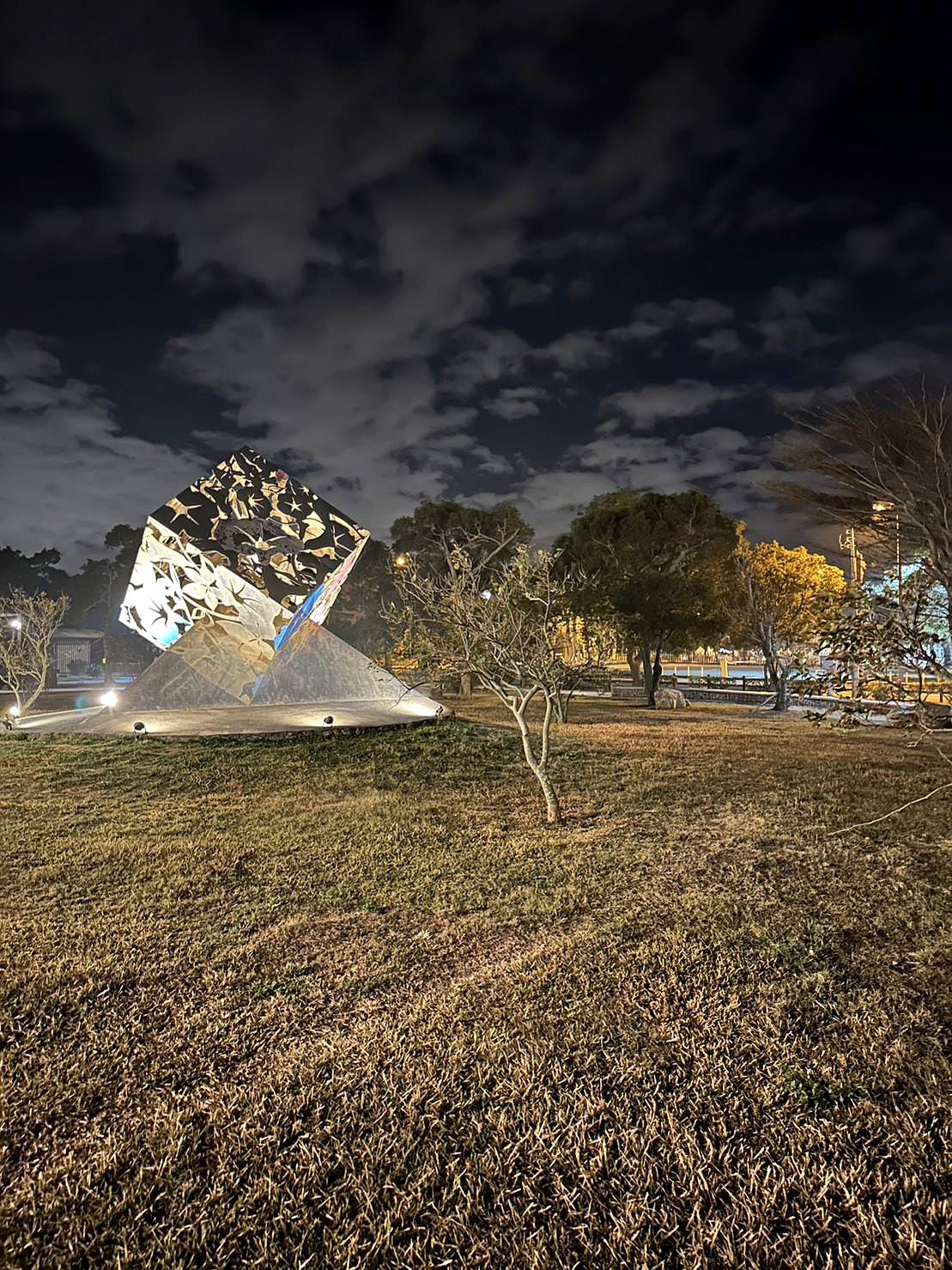 台中市大甲區露營推薦|踏親Touching露營區、寵物親子餐廳|來場說走就走的懶人露營,被貓貓環繞的親子寵物餐廳,近鐵砧山風景區享絕美夜景! - 第51張圖 台中市大甲區露營推薦|踏親Touching露營區、寵物親子餐廳|來場說走就走的懶人露營,被貓貓環繞的親子寵物餐廳,近鐵砧山風景區享絕美夜景!