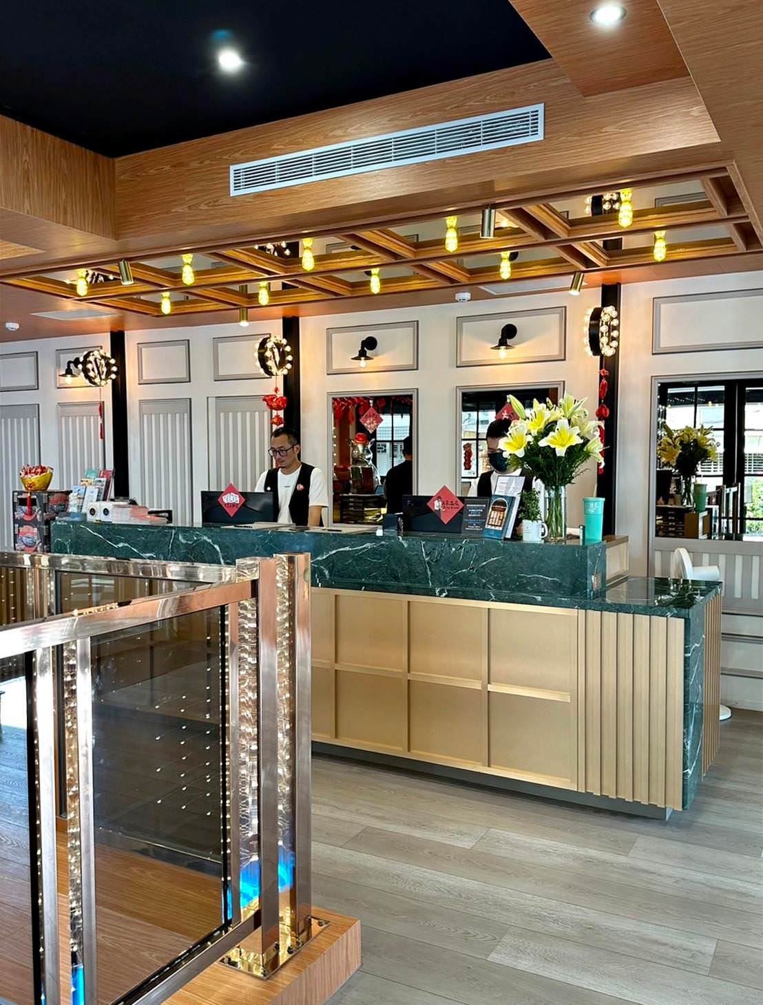 台南中西區旅店｜南兜漫旅Voyager Hotel｜座落國華商圈正興街，旅宿滿足食衣住行娛樂，台南特色旅館推薦南兜漫旅！