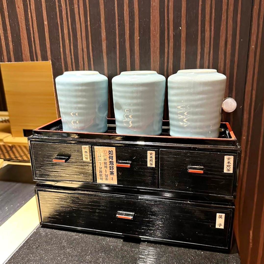 日本料理推薦｜台中市南屯區大漁迴轉壽司（創始店）｜零接觸平板點餐新鮮直送包廂，春季限定旬彩料理、創意美式壽司捲—極上盛合，一口入魂驚豔味蕾！