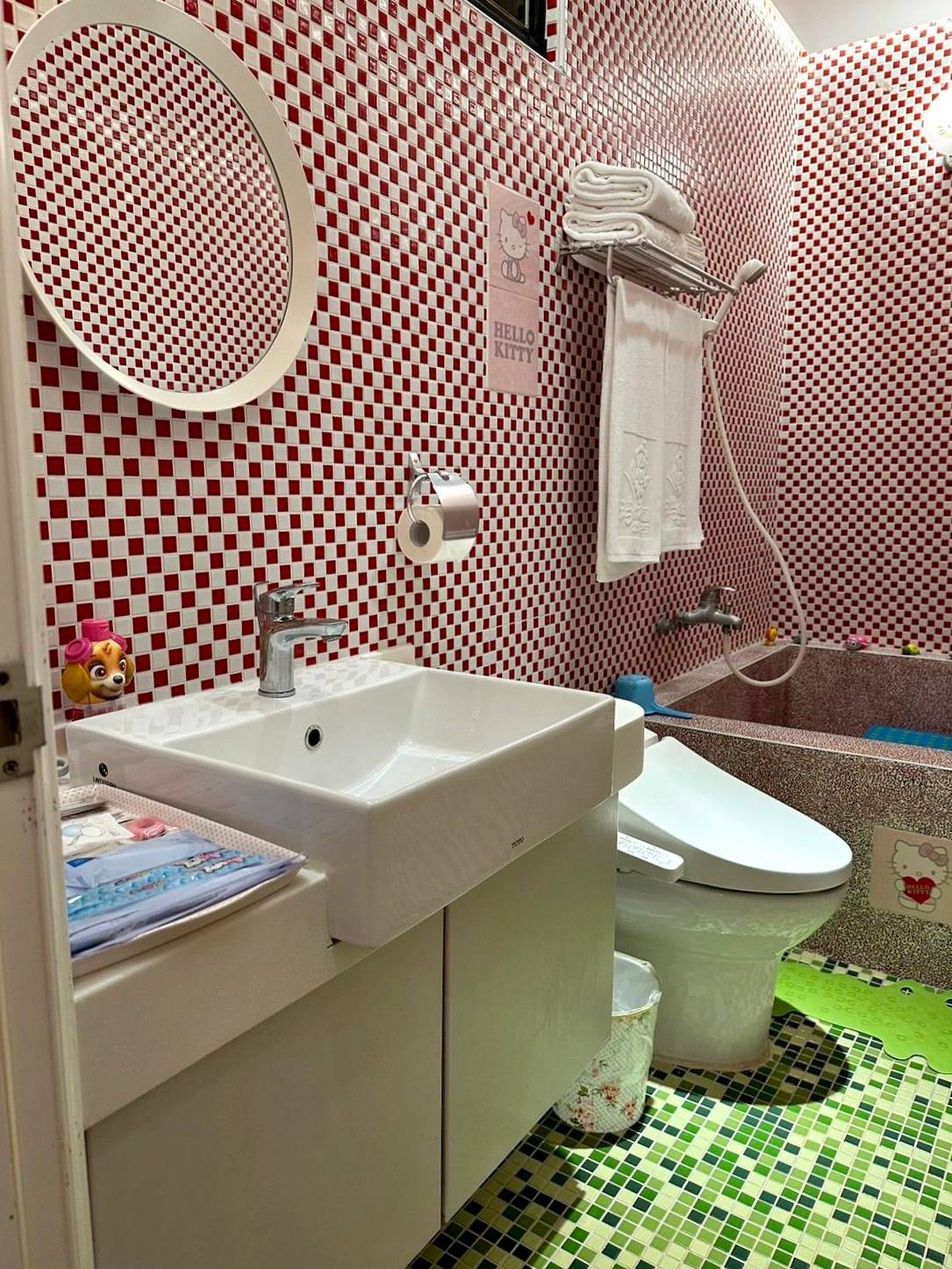 嘉義縣中埔鄉親子住宿推薦|詩情夢幻城堡民宿|離嘉義市僅20分鐘車程,圓公主王子夢,遠離都市塵囂,體驗不同凡響的親子主題旅店入住心得分享! - 第74張圖 嘉義縣中埔鄉親子住宿推薦|詩情夢幻城堡民宿|離嘉義市僅20分鐘車程,圓公主王子夢,遠離都市塵囂,體驗不同凡響的親子主題旅店入住心得分享!