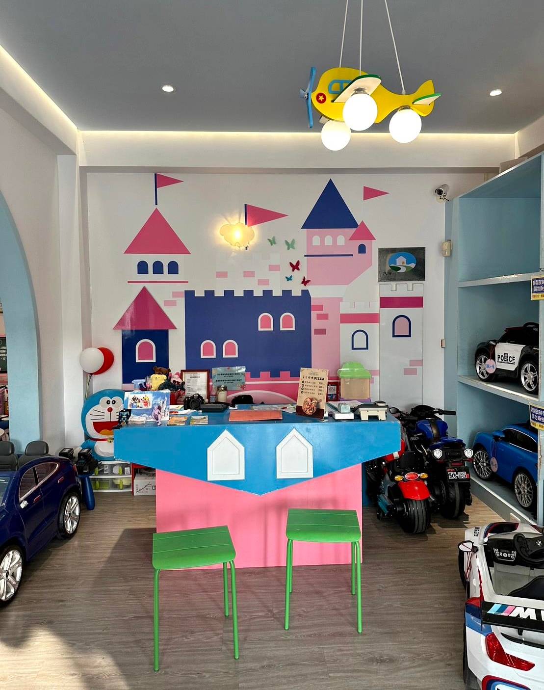 嘉義縣中埔鄉親子住宿推薦|詩情夢幻城堡民宿|離嘉義市僅20分鐘車程,圓公主王子夢,遠離都市塵囂,體驗不同凡響的親子主題旅店入住心得分享! - 第21張圖 嘉義縣中埔鄉親子住宿推薦|詩情夢幻城堡民宿|離嘉義市僅20分鐘車程,圓公主王子夢,遠離都市塵囂,體驗不同凡響的親子主題旅店入住心得分享!