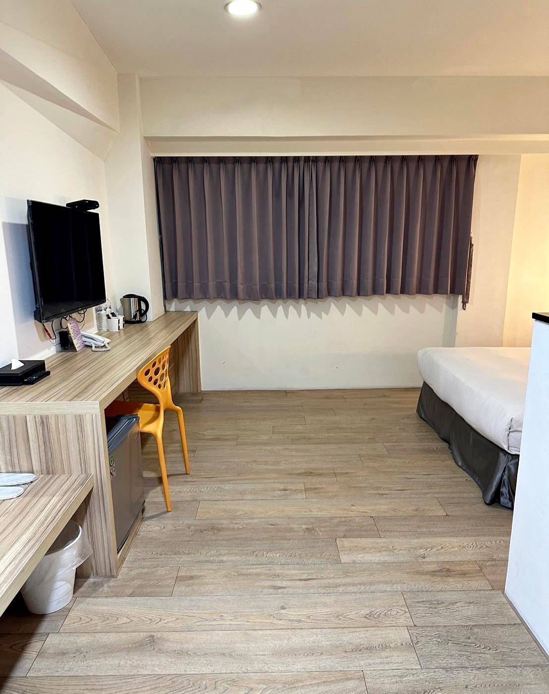 台中南區住宿推薦|Trans Inn傳思文旅|平價旅行首選,樓下就是忠孝夜市,吃喝玩樂生活機能方便,住宿環境靜謐舒適自在之傳思文旅入住心得分享! - 第25張圖 台中南區住宿推薦|Trans Inn傳思文旅|平價旅行首選,樓下就是忠孝夜市,吃喝玩樂生活機能方便,住宿環境靜謐舒適自在之傳思文旅入住心得分享!