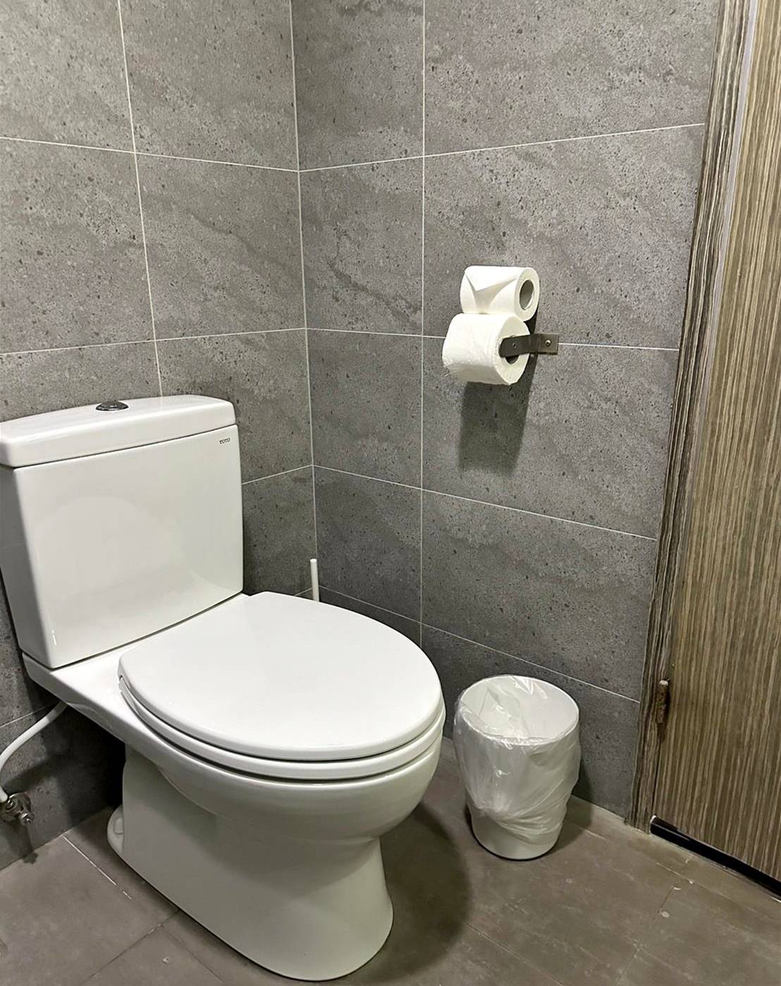 台中南區住宿推薦|Trans Inn傳思文旅|平價旅行首選,樓下就是忠孝夜市,吃喝玩樂生活機能方便,住宿環境靜謐舒適自在之傳思文旅入住心得分享! - 第33張圖 台中南區住宿推薦|Trans Inn傳思文旅|平價旅行首選,樓下就是忠孝夜市,吃喝玩樂生活機能方便,住宿環境靜謐舒適自在之傳思文旅入住心得分享!