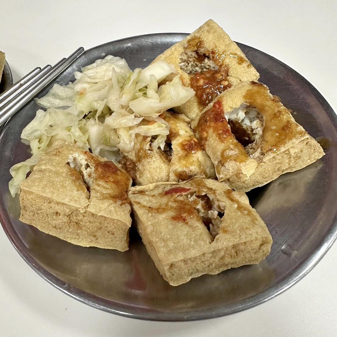 台中南區住宿推薦|Trans Inn傳思文旅|平價旅行首選,樓下就是忠孝夜市,吃喝玩樂生活機能方便,住宿環境靜謐舒適自在之傳思文旅入住心得分享! - 第58張圖 台中南區住宿推薦|Trans Inn傳思文旅|平價旅行首選,樓下就是忠孝夜市,吃喝玩樂生活機能方便,住宿環境靜謐舒適自在之傳思文旅入住心得分享!