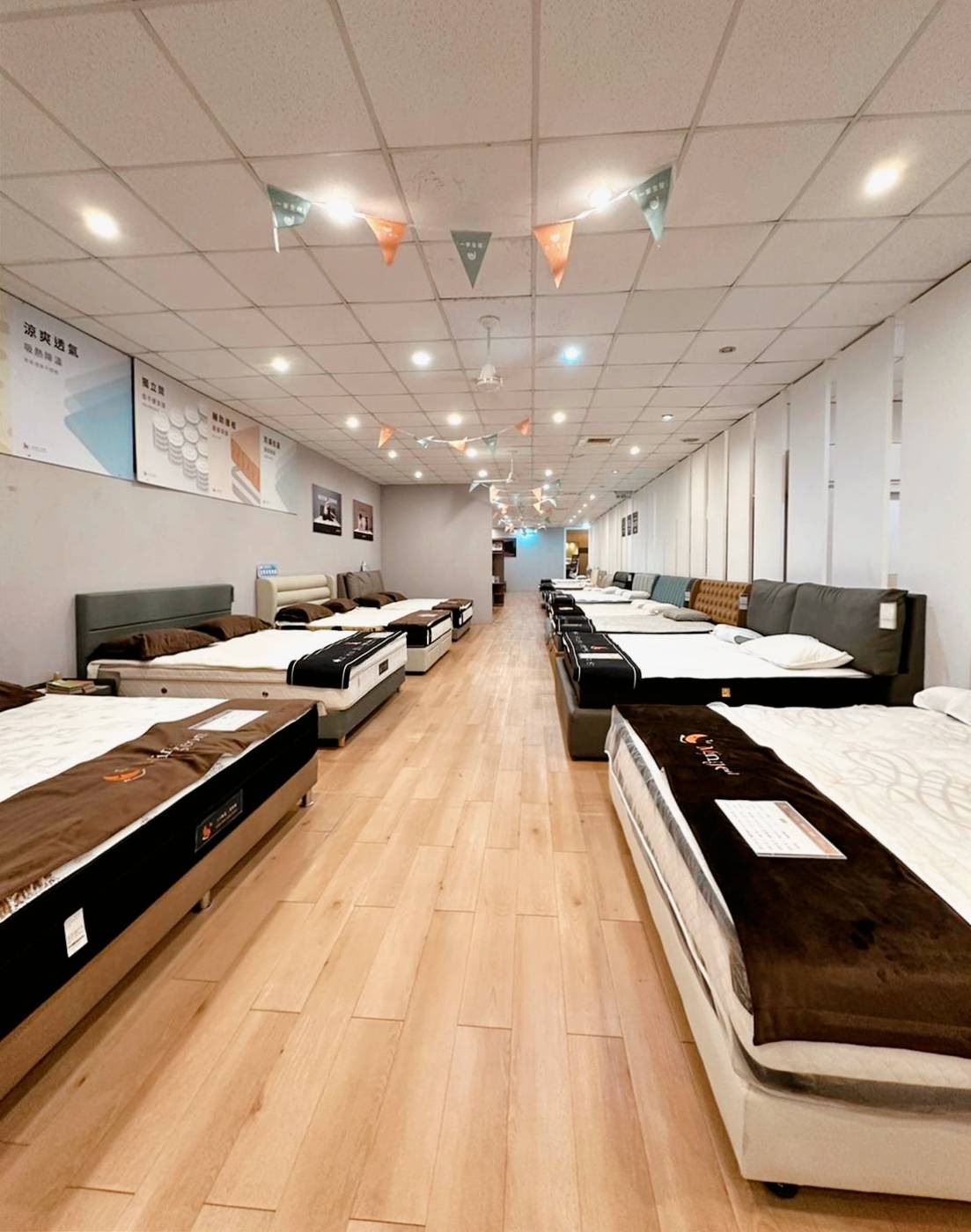 台南家具推薦|明久家具台南店|鄰近大橋火車站,台灣在地品牌,沙發、床墊工廠直營,價格親民、CP值高,客製化家具滿足客群需求! - 第87張圖 台南家具推薦|明久家具台南店|鄰近大橋火車站,台灣在地品牌,沙發、床墊工廠直營,價格親民、CP值高,客製化家具滿足客群需求!