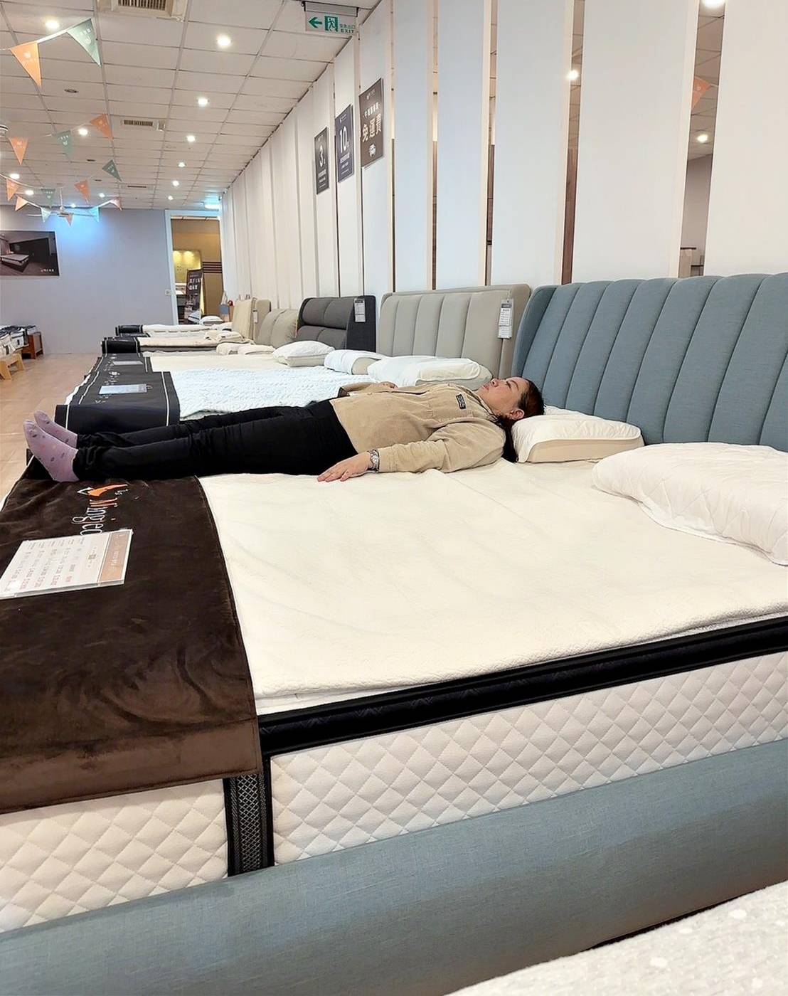 台南家具推薦|明久家具台南店|鄰近大橋火車站,台灣在地品牌,沙發、床墊工廠直營,價格親民、CP值高,客製化家具滿足客群需求! - 第76張圖 台南家具推薦|明久家具台南店|鄰近大橋火車站,台灣在地品牌,沙發、床墊工廠直營,價格親民、CP值高,客製化家具滿足客群需求!