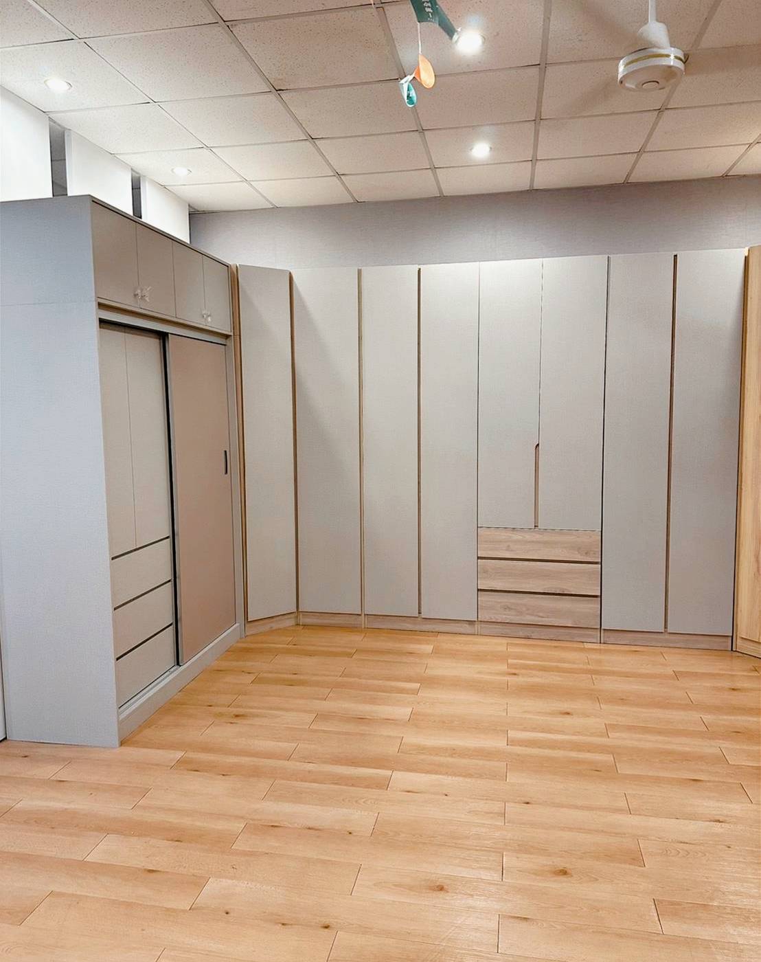 台南家具推薦|明久家具台南店|鄰近大橋火車站,台灣在地品牌,沙發、床墊工廠直營,價格親民、CP值高,客製化家具滿足客群需求! - 第92張圖 台南家具推薦|明久家具台南店|鄰近大橋火車站,台灣在地品牌,沙發、床墊工廠直營,價格親民、CP值高,客製化家具滿足客群需求!