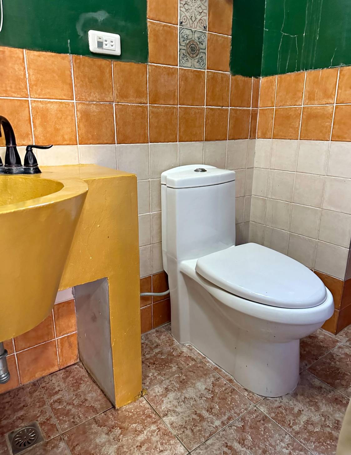 屏東縣恆春鎮住宿推薦|墾丁戀戀莎堡特色民宿|步行到船帆石沙灘僅三分鐘,彷彿置身歐洲,享受異國風情之戀戀莎堡特色民宿入住心得分享! - 第37張圖 屏東縣恆春鎮住宿推薦|墾丁戀戀莎堡特色民宿|步行到船帆石沙灘僅三分鐘,彷彿置身歐洲,享受異國風情之戀戀莎堡特色民宿入住心得分享!