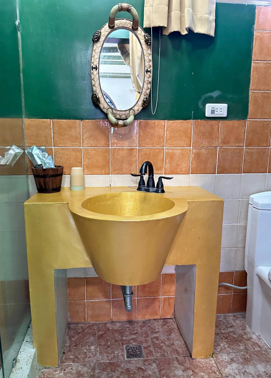 屏東縣恆春鎮住宿推薦|墾丁戀戀莎堡特色民宿|步行到船帆石沙灘僅三分鐘,彷彿置身歐洲,享受異國風情之戀戀莎堡特色民宿入住心得分享! - 第33張圖 屏東縣恆春鎮住宿推薦|墾丁戀戀莎堡特色民宿|步行到船帆石沙灘僅三分鐘,彷彿置身歐洲,享受異國風情之戀戀莎堡特色民宿入住心得分享!