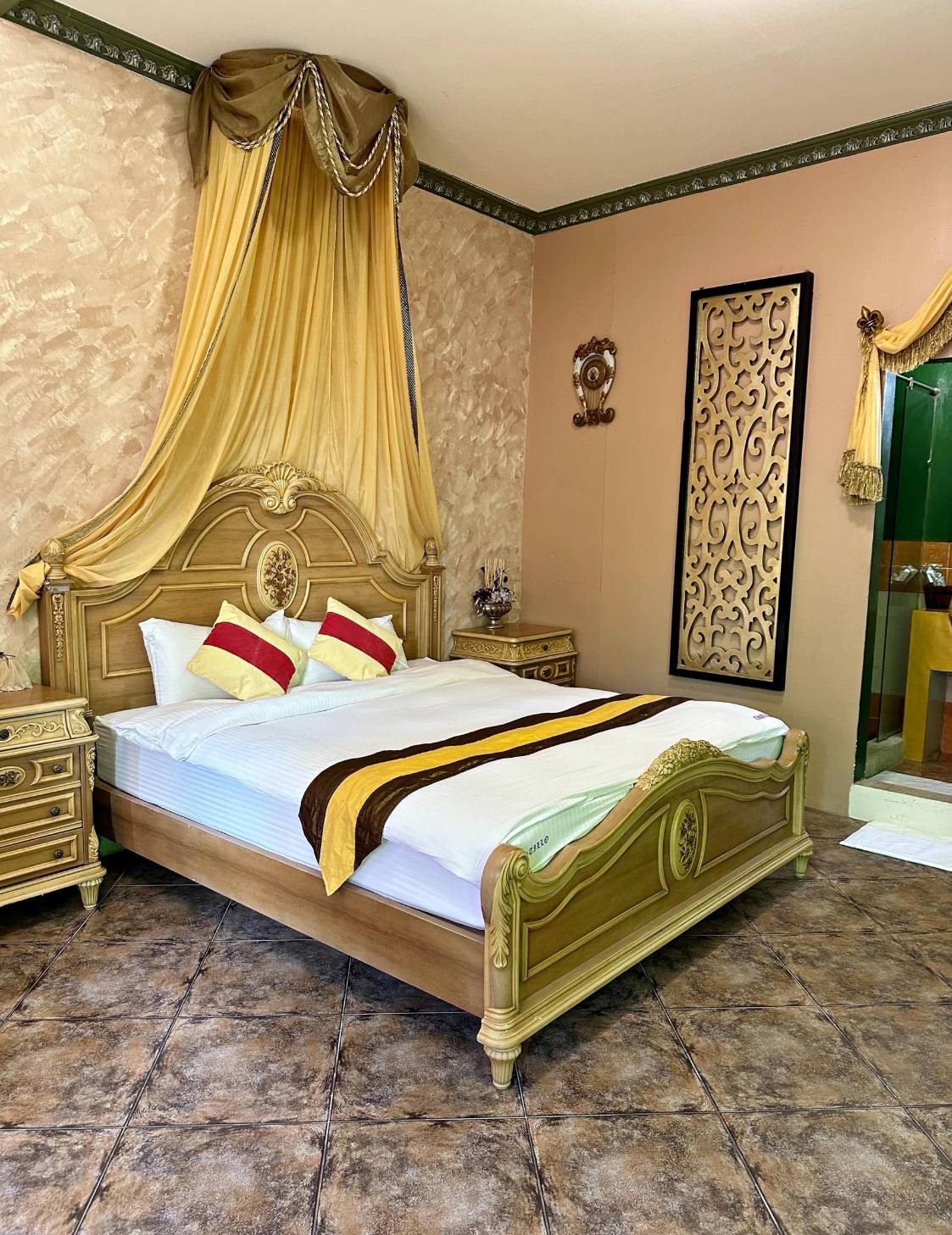 屏東縣恆春鎮住宿推薦|墾丁戀戀莎堡特色民宿|步行到船帆石沙灘僅三分鐘,彷彿置身歐洲,享受異國風情之戀戀莎堡特色民宿入住心得分享! - 第48張圖 屏東縣恆春鎮住宿推薦|墾丁戀戀莎堡特色民宿|步行到船帆石沙灘僅三分鐘,彷彿置身歐洲,享受異國風情之戀戀莎堡特色民宿入住心得分享!