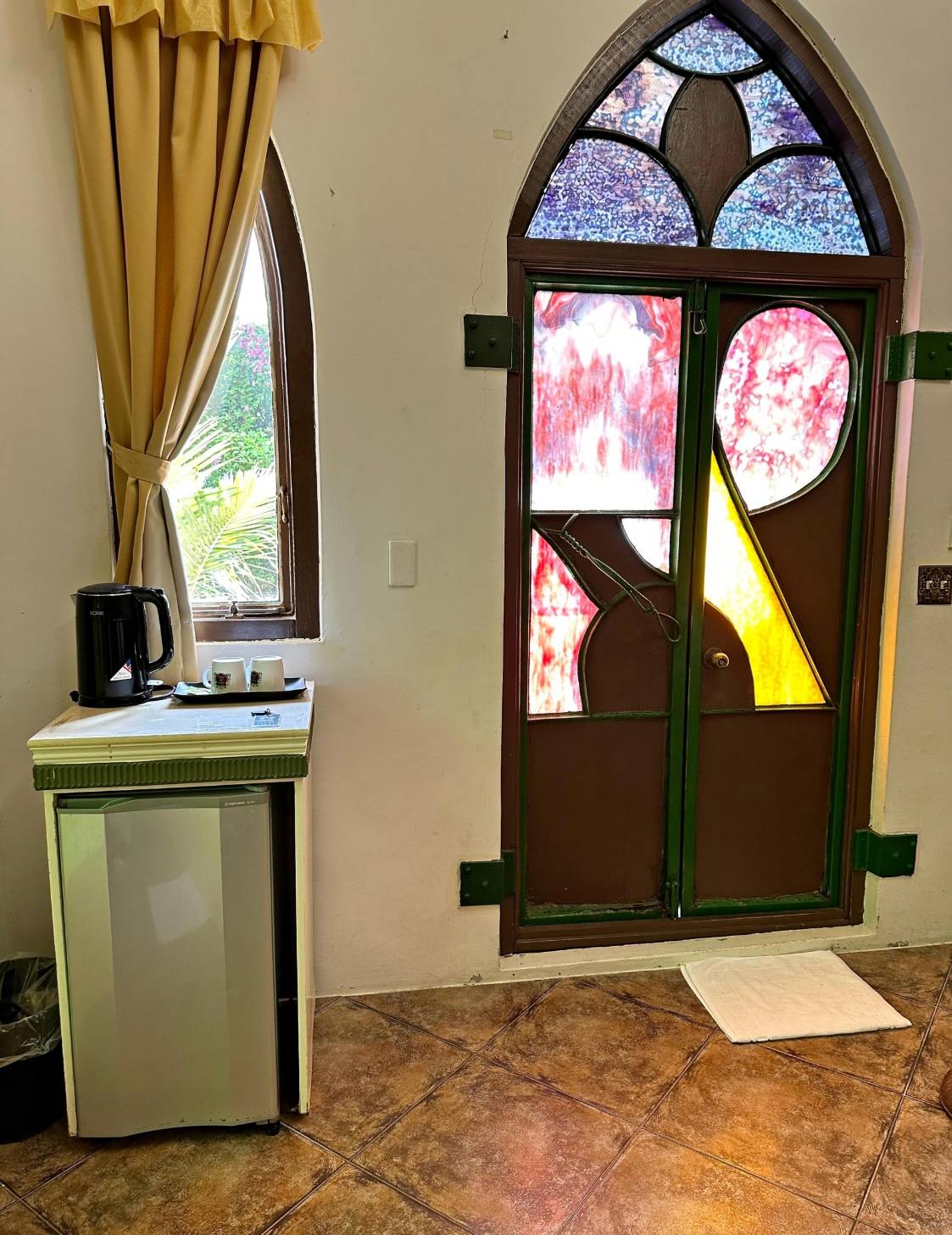 屏東縣恆春鎮住宿推薦|墾丁戀戀莎堡特色民宿|步行到船帆石沙灘僅三分鐘,彷彿置身歐洲,享受異國風情之戀戀莎堡特色民宿入住心得分享! - 第20張圖 屏東縣恆春鎮住宿推薦|墾丁戀戀莎堡特色民宿|步行到船帆石沙灘僅三分鐘,彷彿置身歐洲,享受異國風情之戀戀莎堡特色民宿入住心得分享!