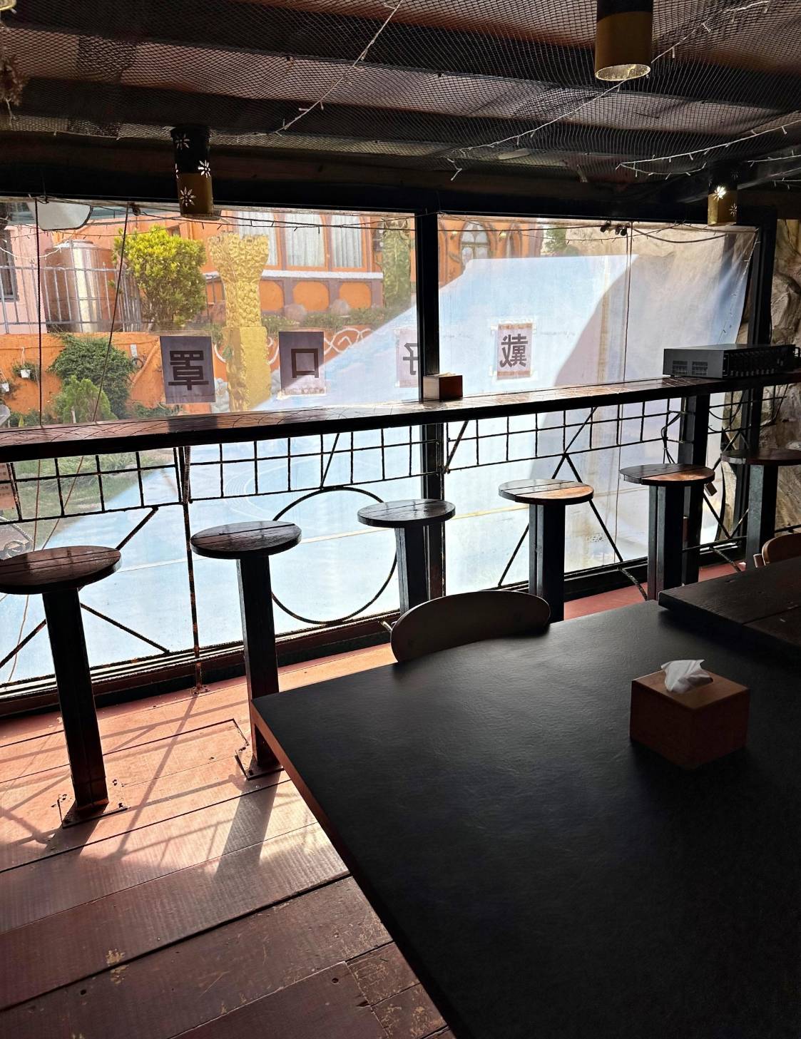 屏東縣恆春鎮住宿推薦|墾丁戀戀莎堡特色民宿|步行到船帆石沙灘僅三分鐘,彷彿置身歐洲,享受異國風情之戀戀莎堡特色民宿入住心得分享! - 第29張圖 屏東縣恆春鎮住宿推薦|墾丁戀戀莎堡特色民宿|步行到船帆石沙灘僅三分鐘,彷彿置身歐洲,享受異國風情之戀戀莎堡特色民宿入住心得分享!