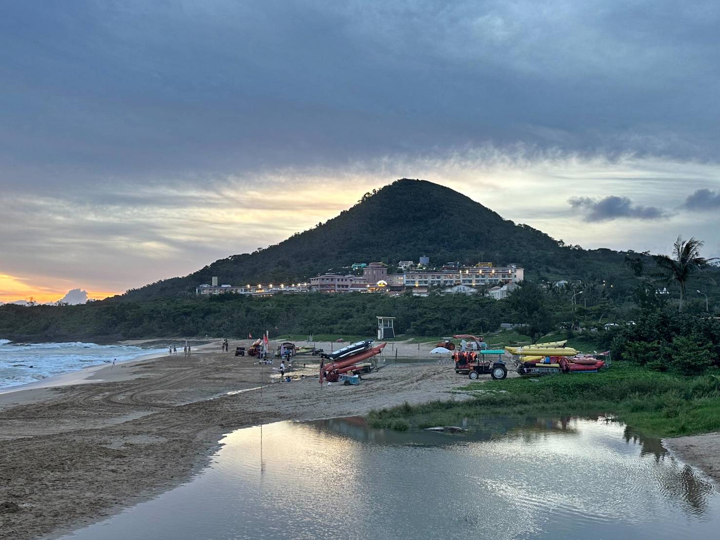 屏東縣恆春鎮住宿推薦|墾丁戀戀莎堡特色民宿|步行到船帆石沙灘僅三分鐘,彷彿置身歐洲,享受異國風情之戀戀莎堡特色民宿入住心得分享! - 第62張圖 屏東縣恆春鎮住宿推薦|墾丁戀戀莎堡特色民宿|步行到船帆石沙灘僅三分鐘,彷彿置身歐洲,享受異國風情之戀戀莎堡特色民宿入住心得分享!