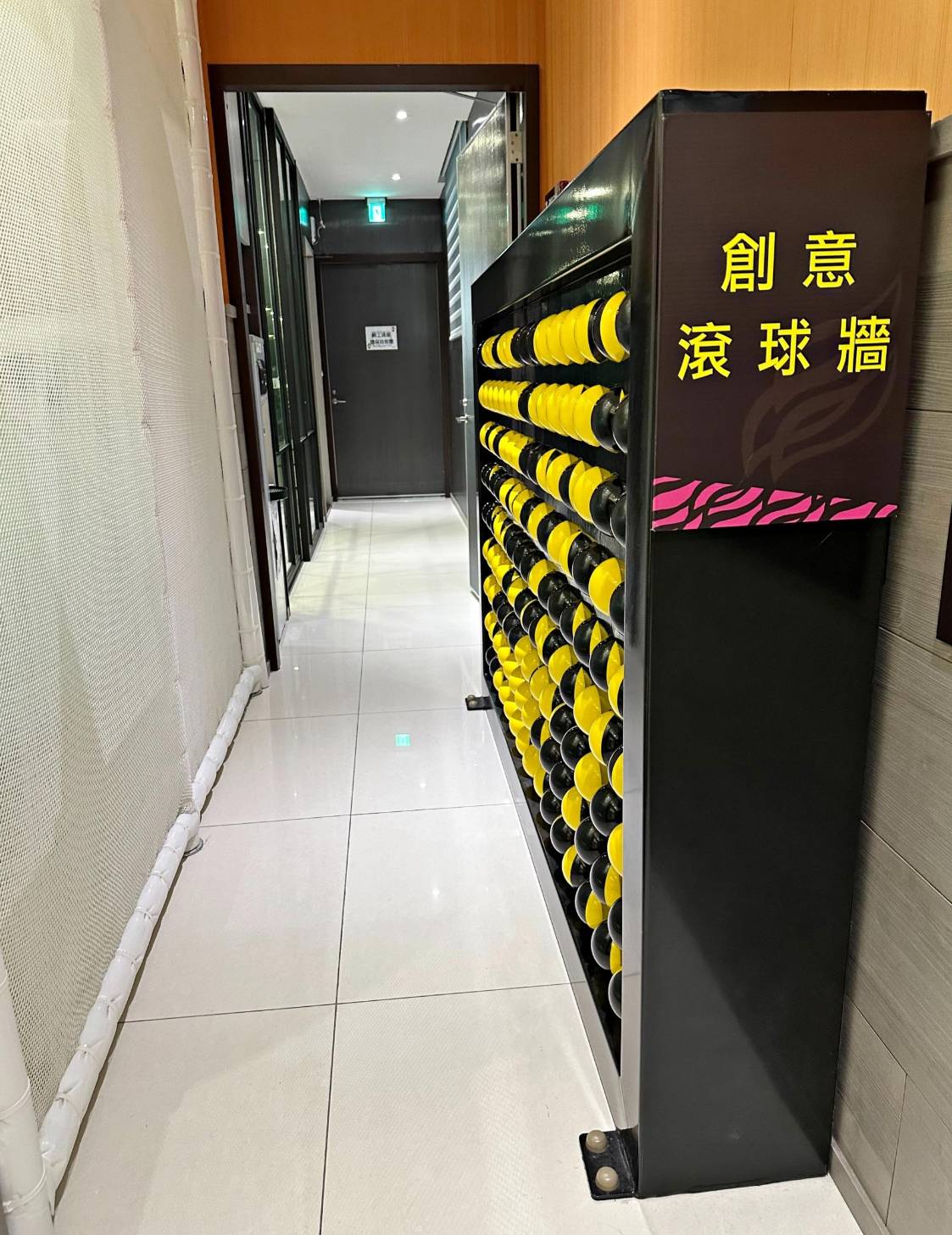 台中南區住宿推薦|挪威森林台中文創館|室內親子景點一玩上癮,忠孝夜市徒步1分鐘,吃喝玩樂生活機能方便,住宿環境徹底放鬆身心之挪威森林台中文創館入住心得分享! - 第64張圖 台中南區住宿推薦|挪威森林台中文創館|室內親子景點一玩上癮,忠孝夜市徒步1分鐘,吃喝玩樂生活機能方便,住宿環境徹底放鬆身心之挪威森林台中文創館入住心得分享!