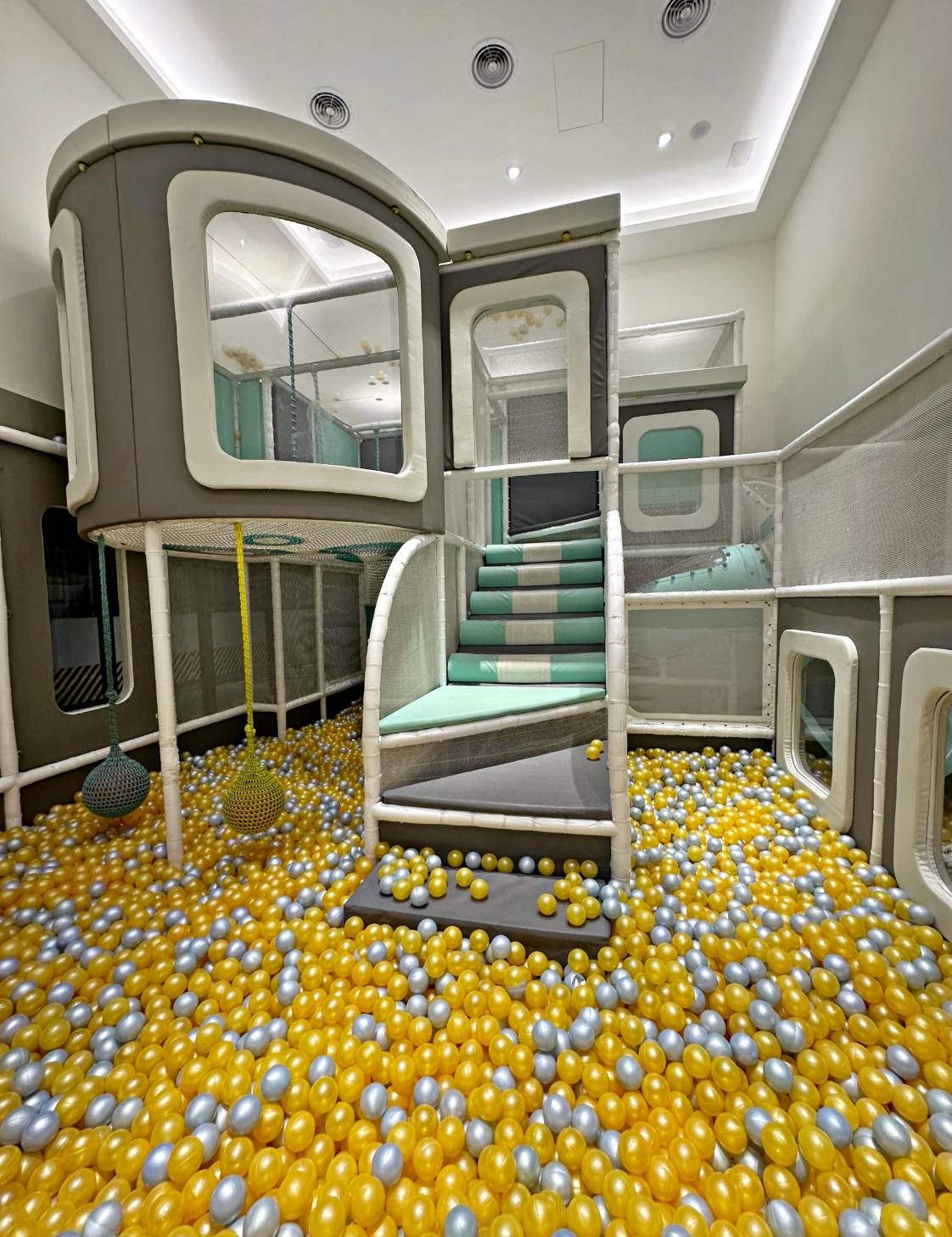 台中南區住宿推薦|挪威森林台中文創館|室內親子景點一玩上癮,忠孝夜市徒步1分鐘,吃喝玩樂生活機能方便,住宿環境徹底放鬆身心之挪威森林台中文創館入住心得分享! - 第62張圖 台中南區住宿推薦|挪威森林台中文創館|室內親子景點一玩上癮,忠孝夜市徒步1分鐘,吃喝玩樂生活機能方便,住宿環境徹底放鬆身心之挪威森林台中文創館入住心得分享!