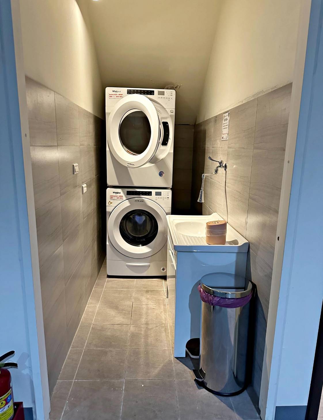 台中南區住宿推薦|挪威森林台中文創館|室內親子景點一玩上癮,忠孝夜市徒步1分鐘,吃喝玩樂生活機能方便,住宿環境徹底放鬆身心之挪威森林台中文創館入住心得分享! - 第48張圖 台中南區住宿推薦|挪威森林台中文創館|室內親子景點一玩上癮,忠孝夜市徒步1分鐘,吃喝玩樂生活機能方便,住宿環境徹底放鬆身心之挪威森林台中文創館入住心得分享!